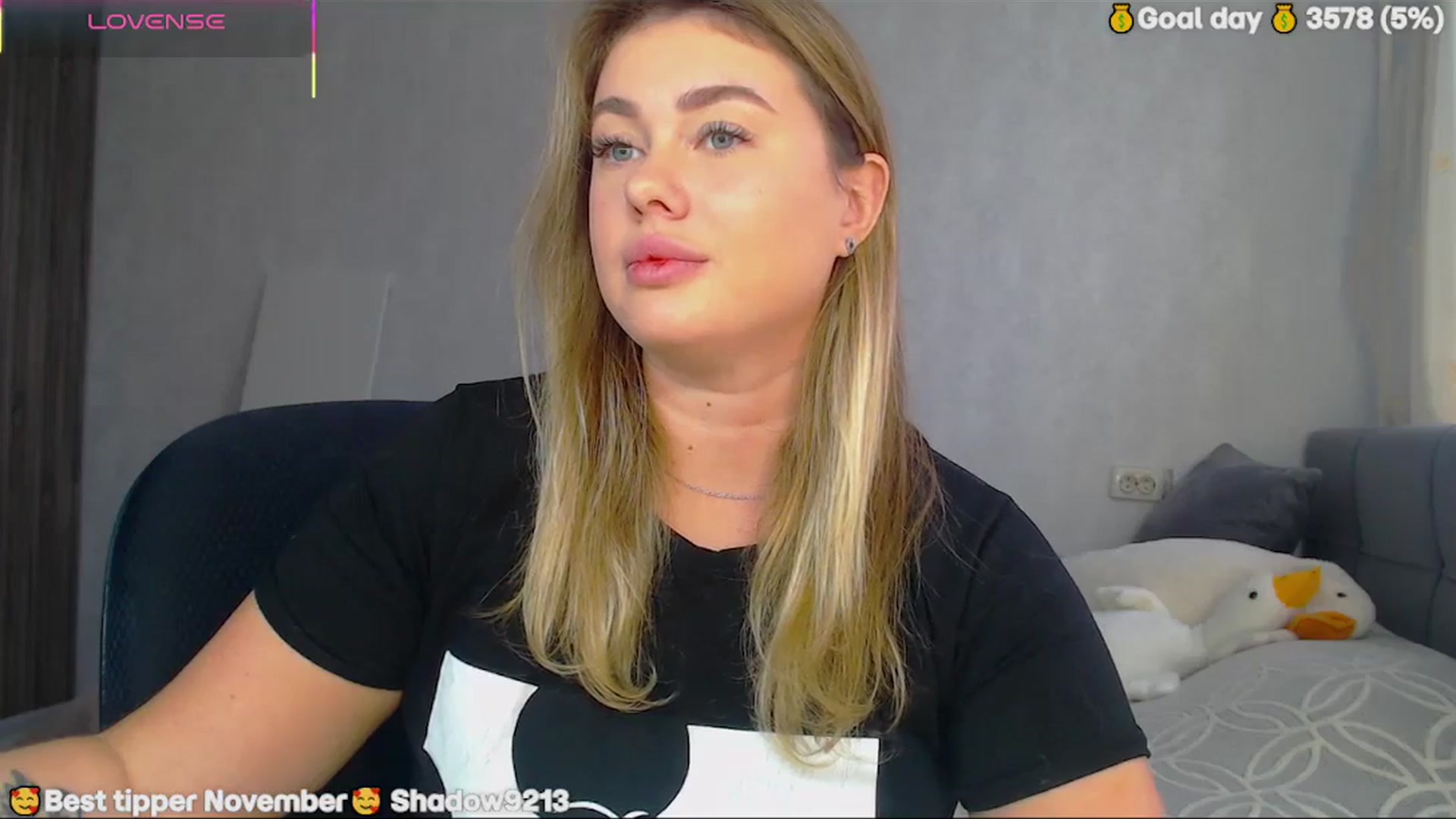 Gallery image thumbnail from SuchCute_'s myfreecams stream on, 11/11/2025, 04:45 image 8 of 20
