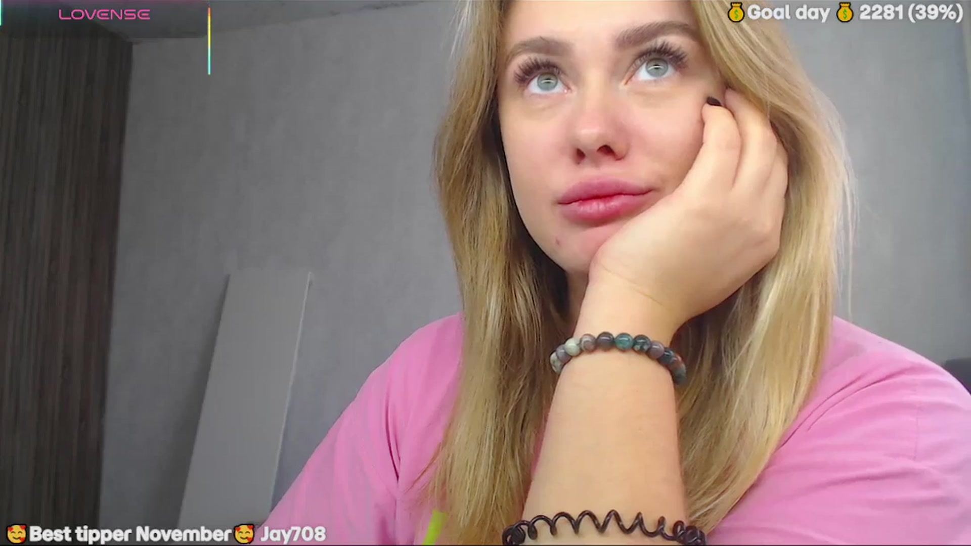 Gallery image thumbnail from SuchCute_'s myfreecams stream on, 11/11/2025, 06:28 image 15 of 20
