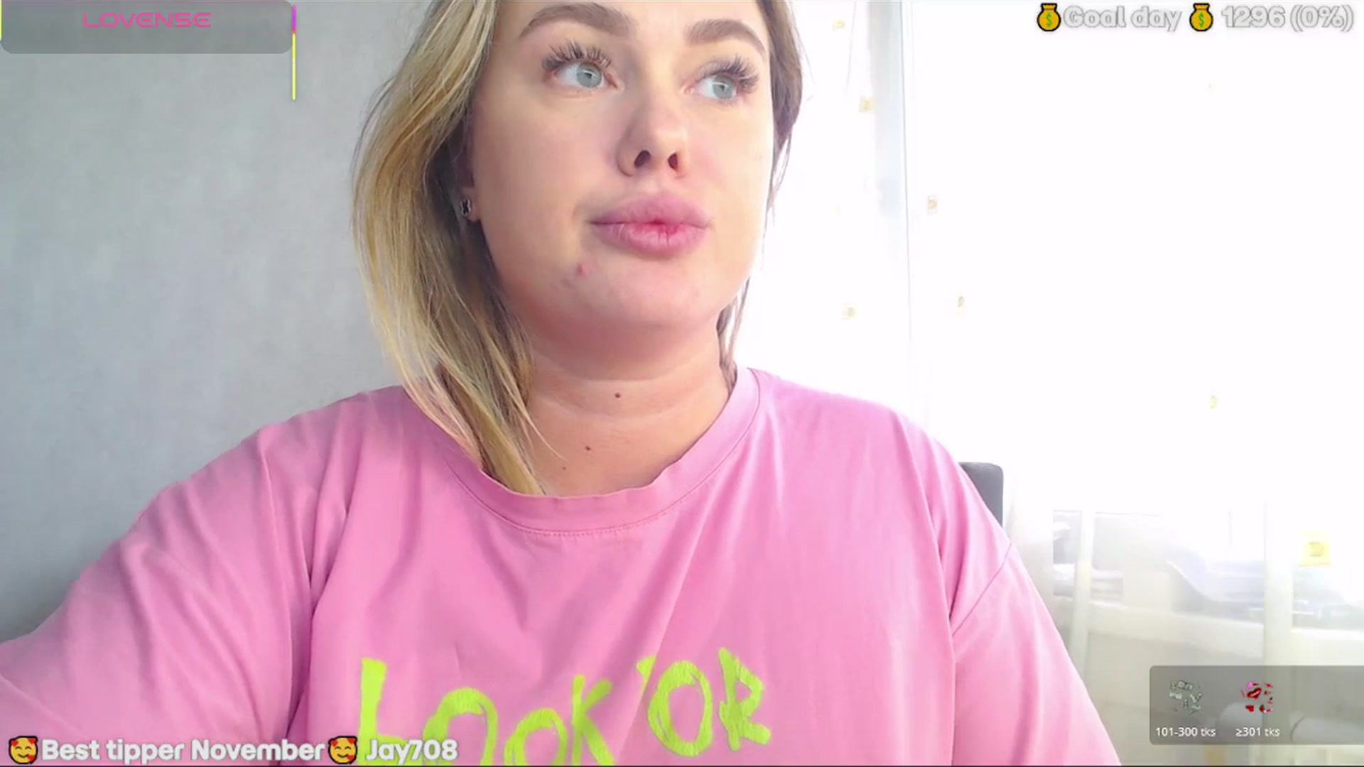 Gallery image thumbnail from SuchCute_'s myfreecams stream on, 11/11/2025, 06:54 image 16 of 20