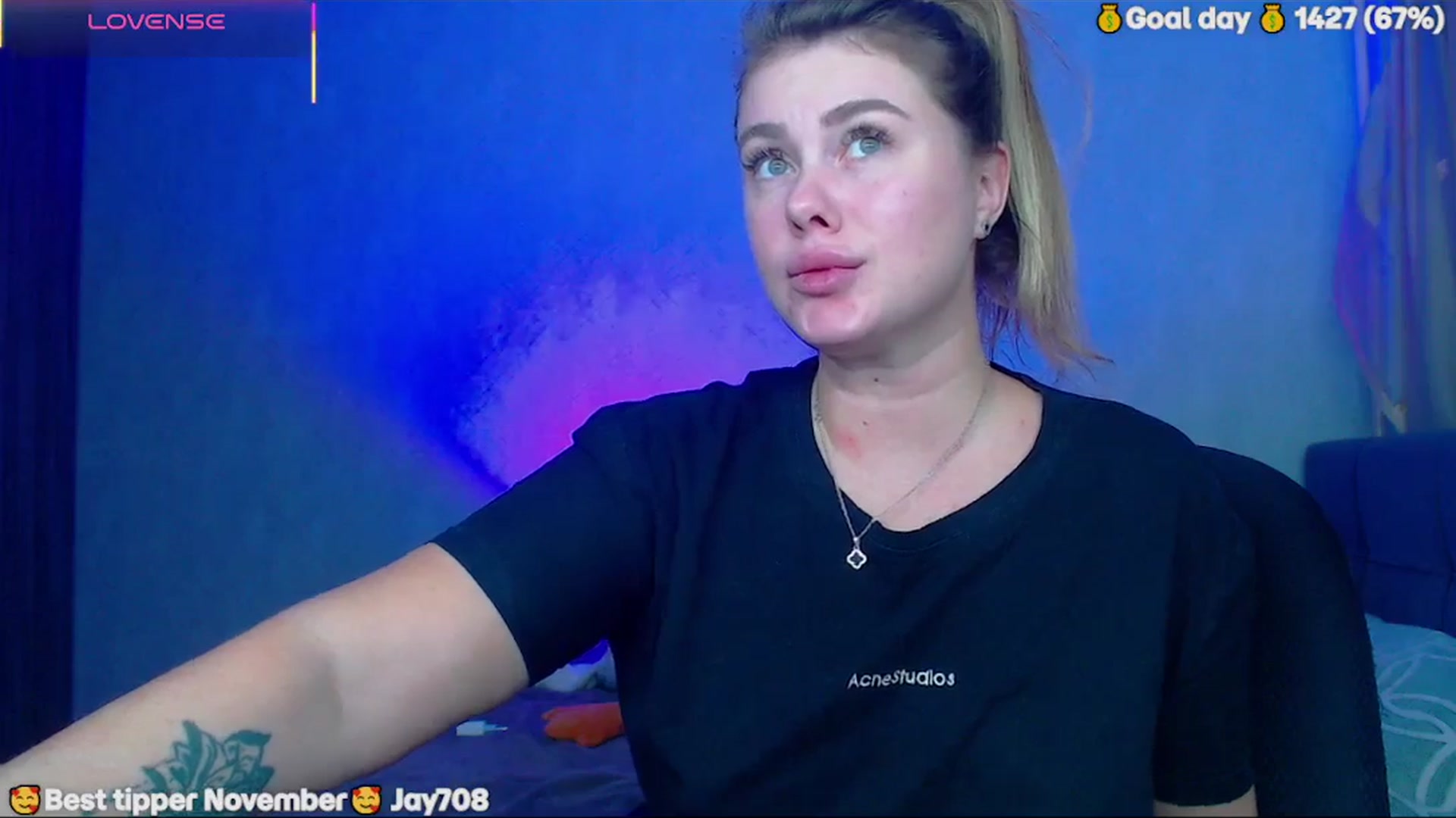 Gallery image thumbnail from SuchCute_'s myfreecams stream on, 11/13/2025, 13:17 image 9 of 20