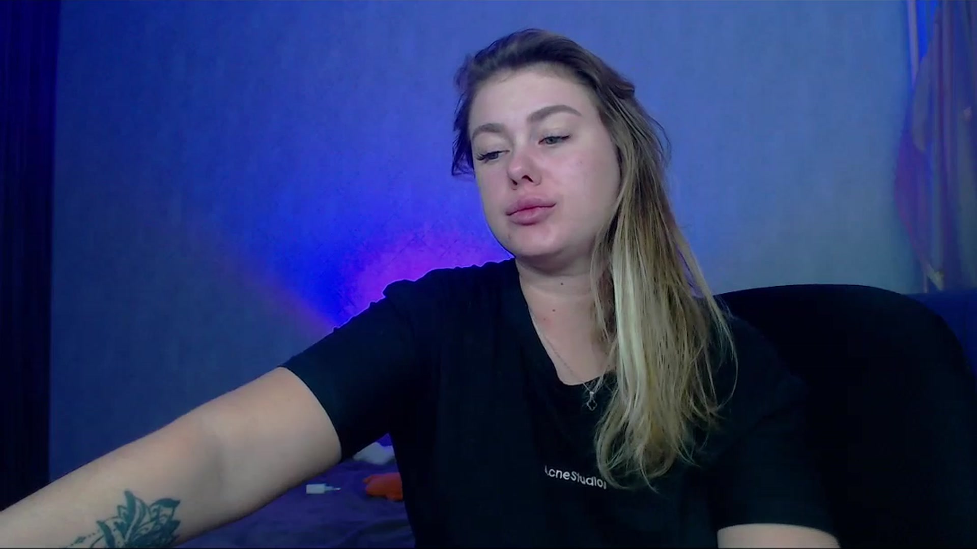 Gallery image thumbnail from SuchCute_'s myfreecams stream on, 11/13/2025, 13:17 image 20 of 20