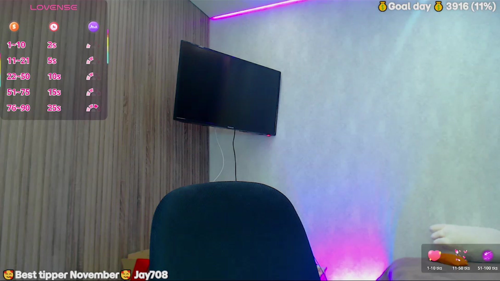 Gallery image thumbnail from SuchCute_'s myfreecams stream on, 11/19/2025, 05:12 image 4 of 20