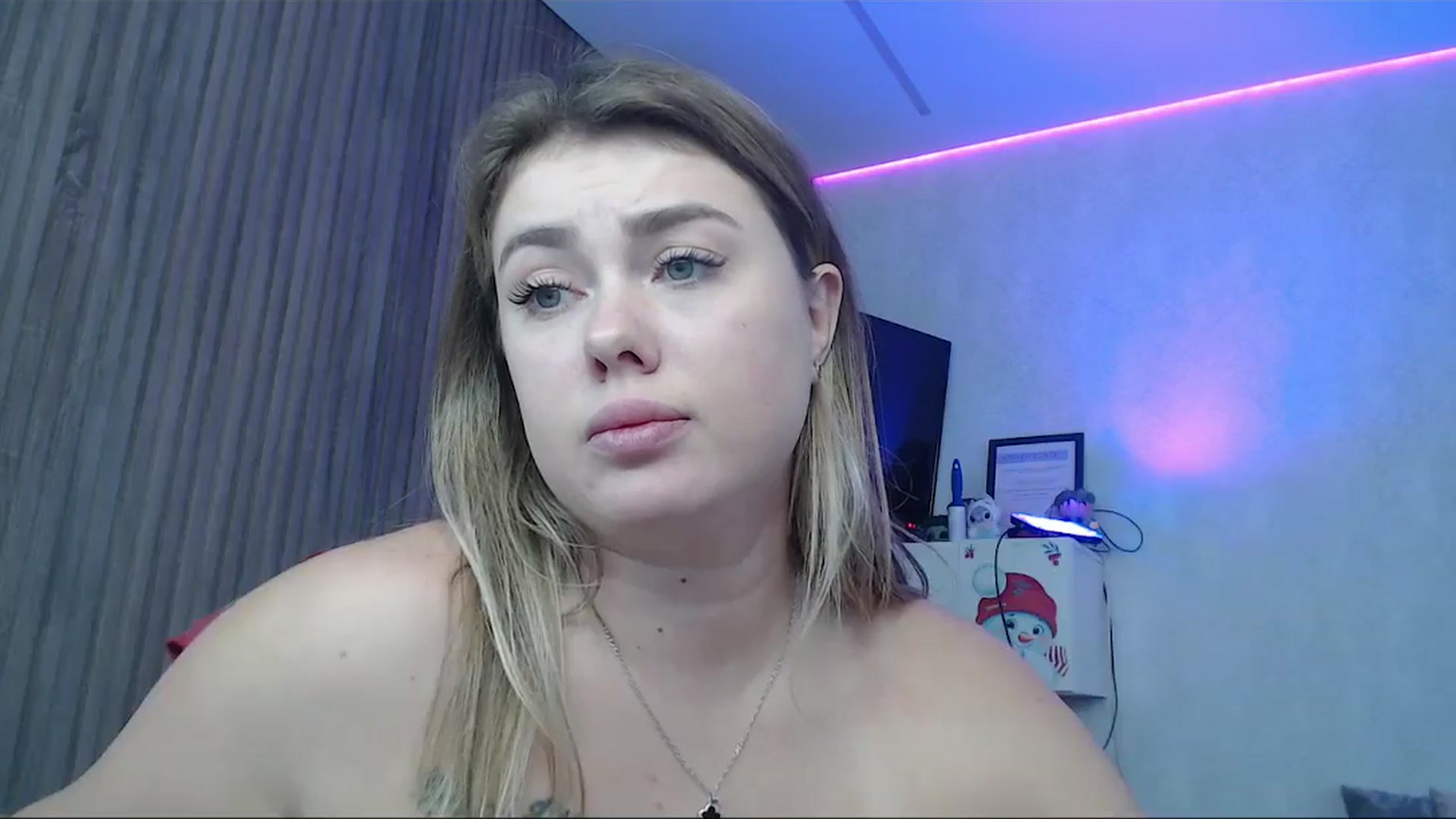 Gallery image thumbnail from SuchCute_'s myfreecams stream on, 11/21/2025, 05:12 image 16 of 20