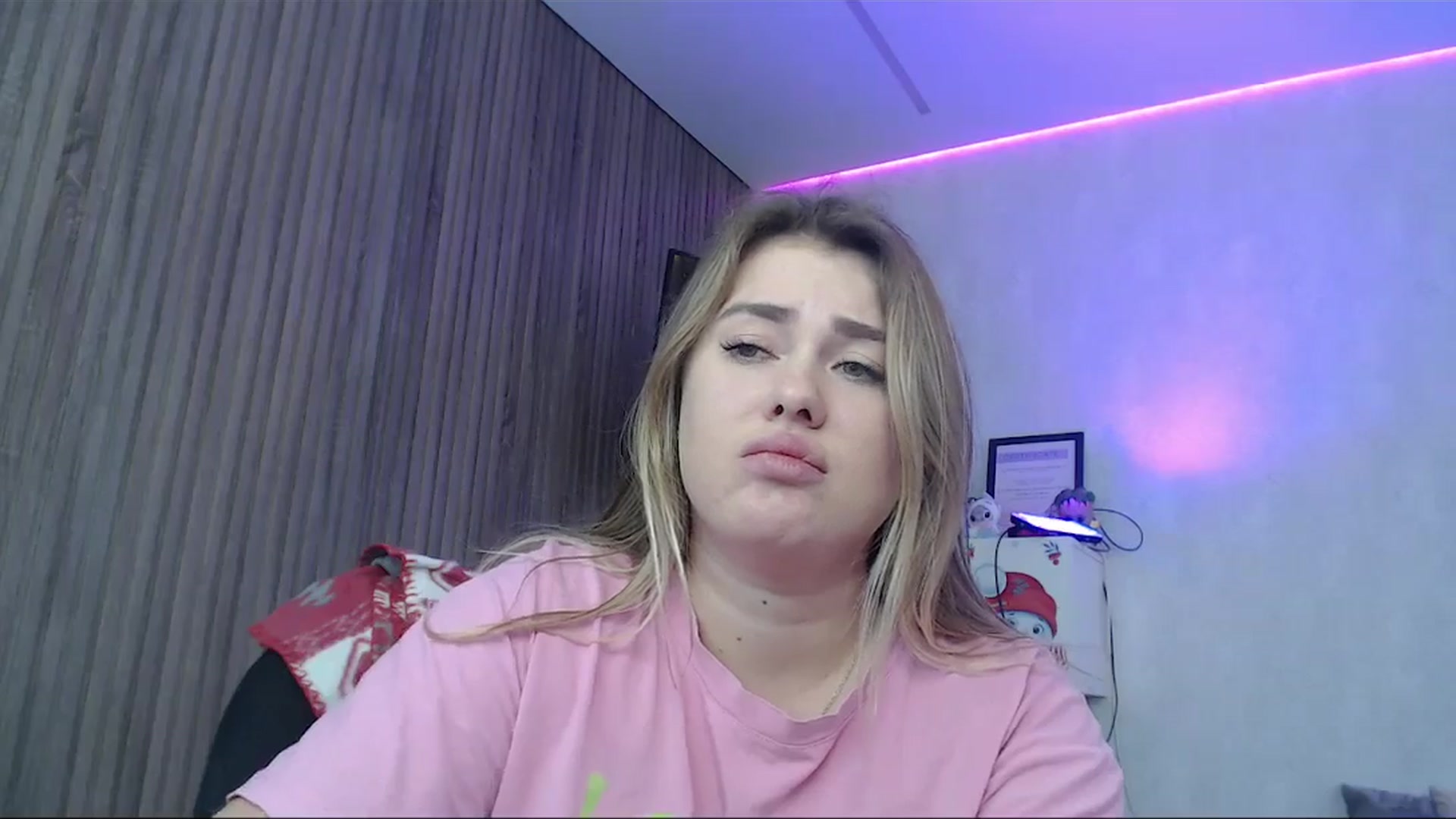 Gallery image thumbnail from SuchCute_'s myfreecams stream on, 11/21/2025, 05:12 image 20 of 20