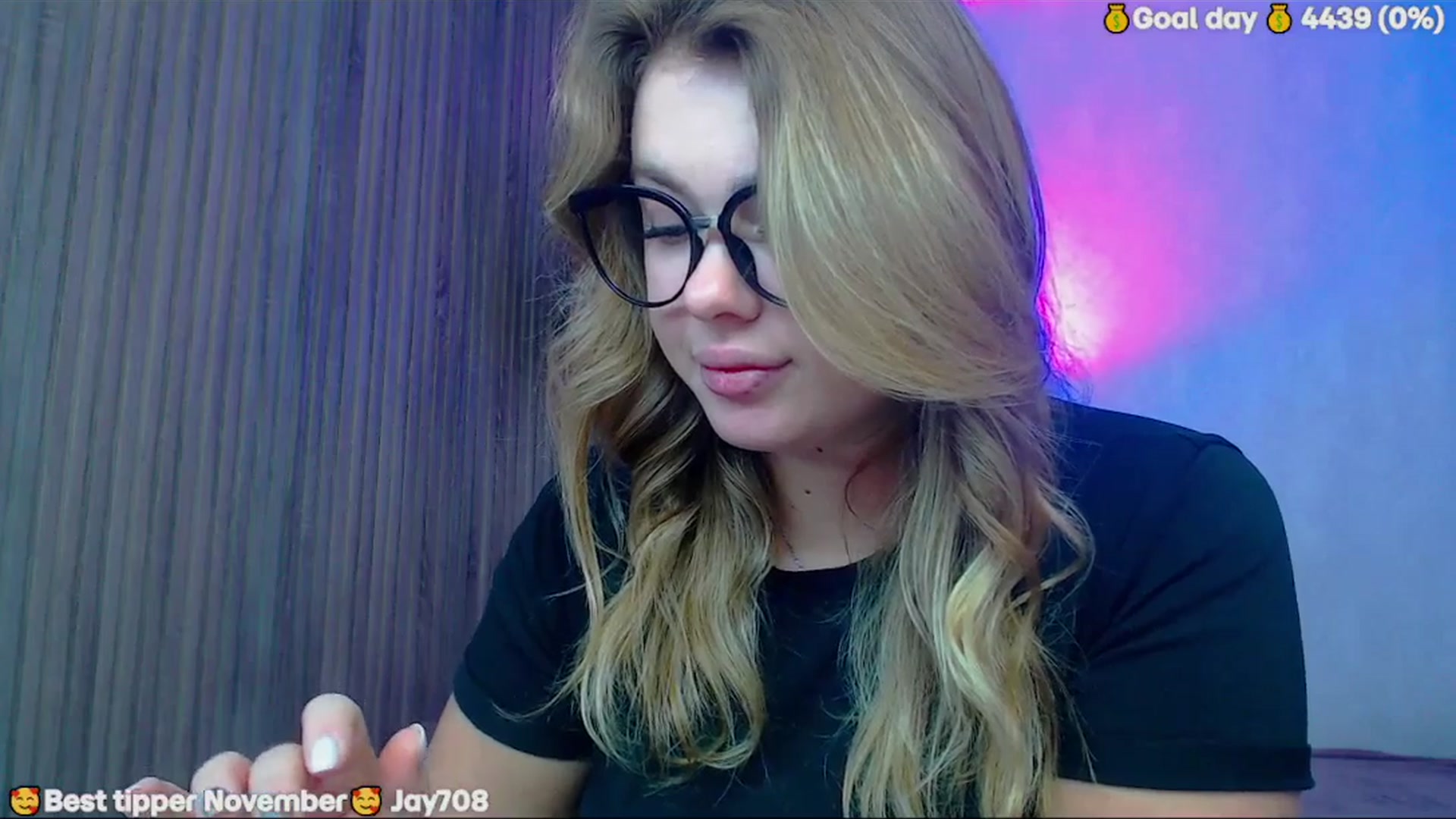 Gallery image thumbnail from SuchCute_'s myfreecams stream on, 11/23/2025, 03:40 image 15 of 20