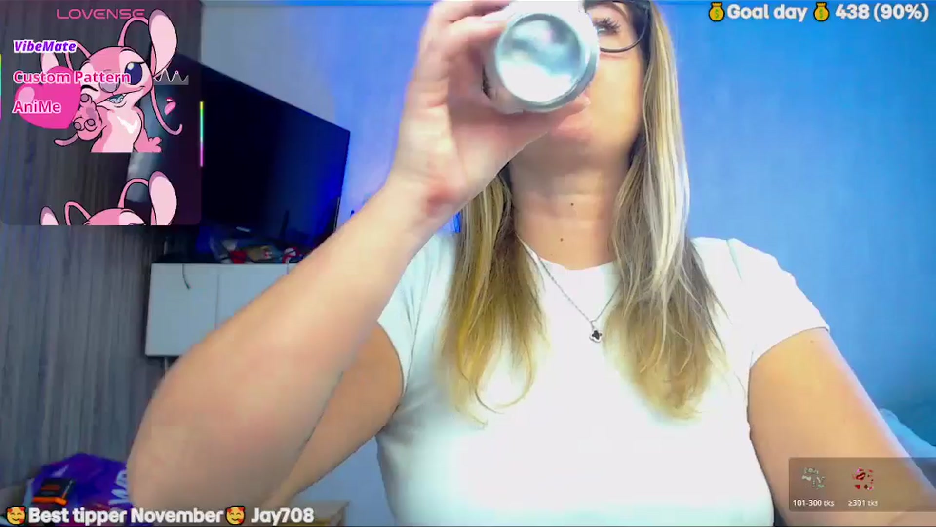 Gallery image thumbnail from SuchCute_'s myfreecams stream on, 11/24/2025, 05:03 image 20 of 20