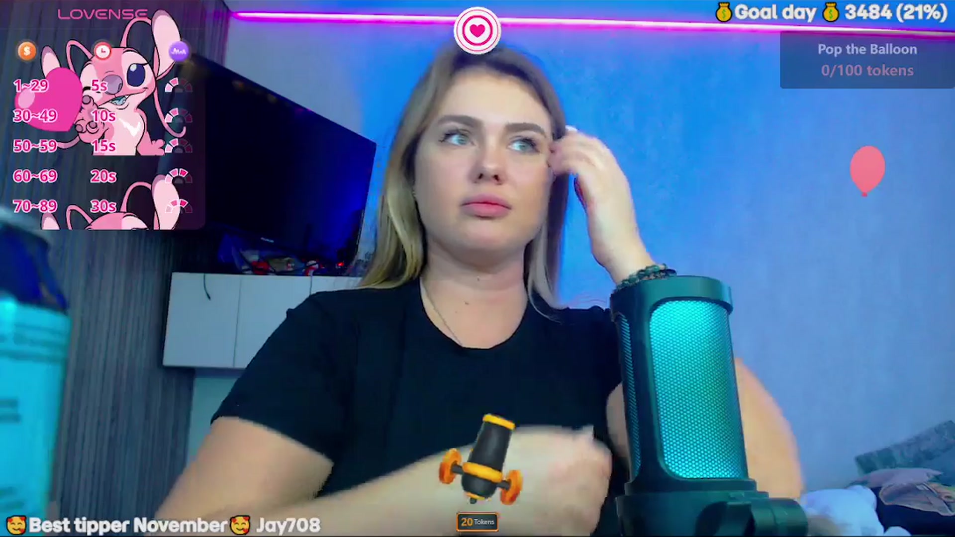 Gallery image thumbnail from SuchCute_'s myfreecams stream on, 11/25/2025, 08:42 image 10 of 20