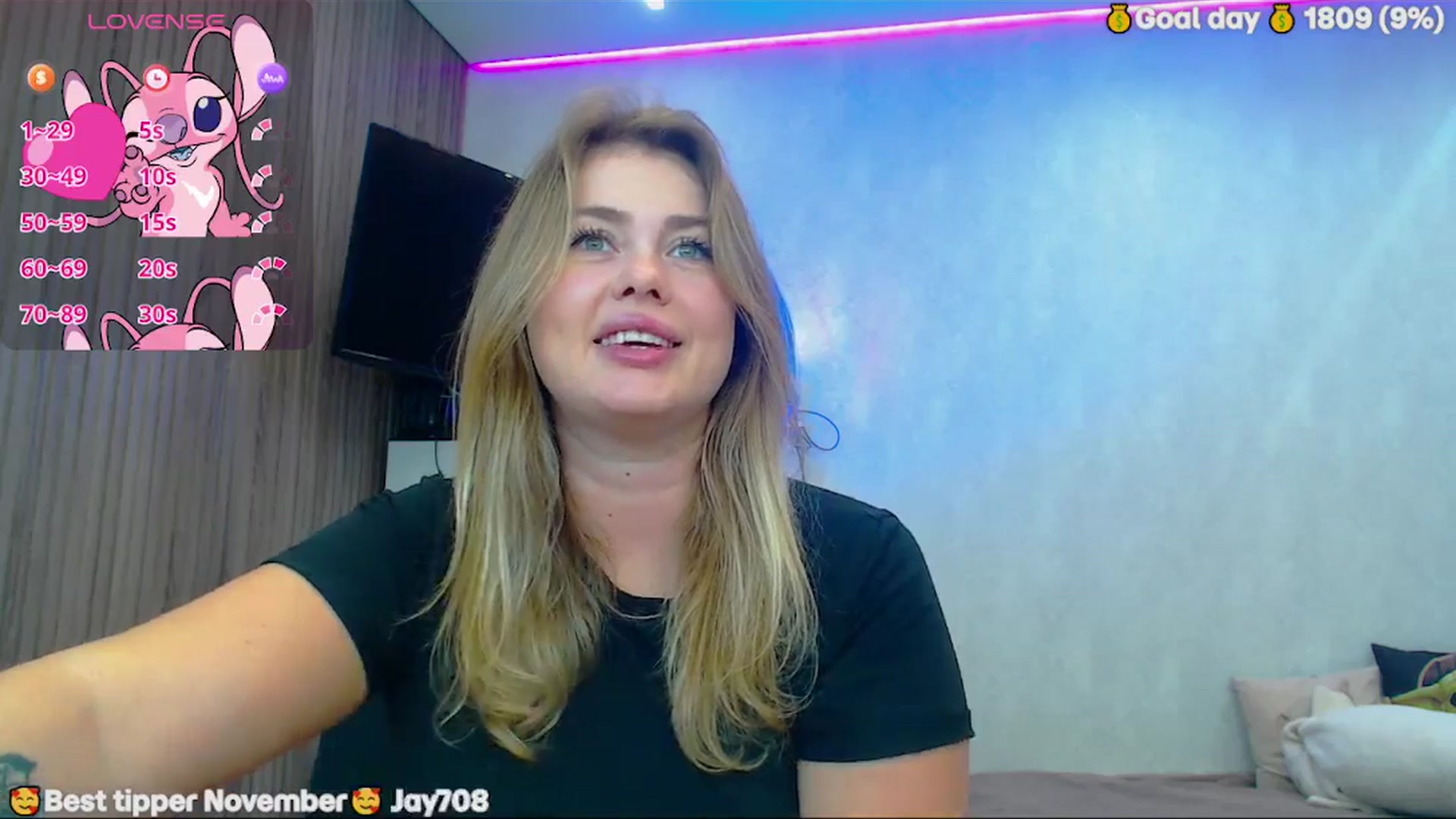 Gallery image thumbnail from SuchCute_'s myfreecams stream on, 11/27/2025, 03:29 image 13 of 20