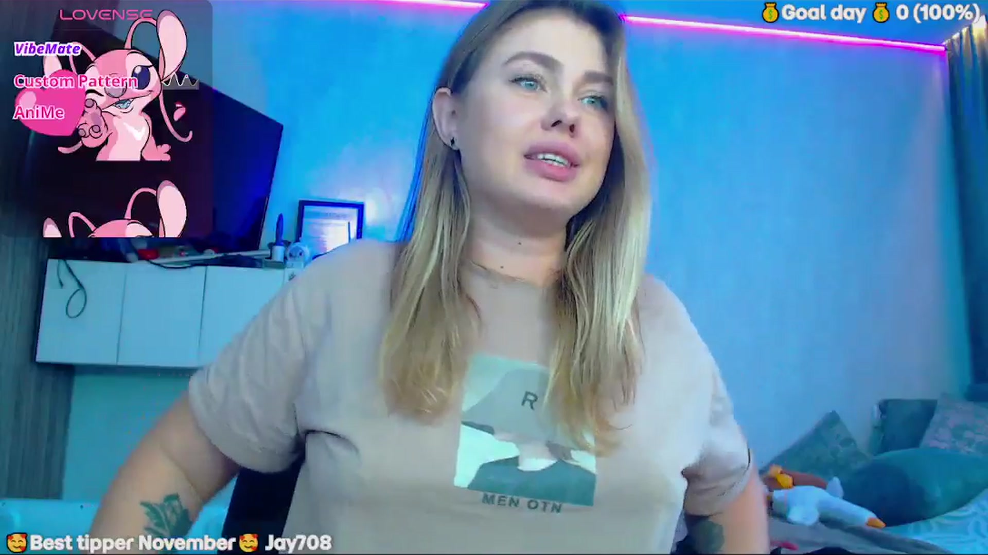 Gallery image thumbnail from SuchCute_'s myfreecams stream on, 11/28/2025, 04:38 image 11 of 20