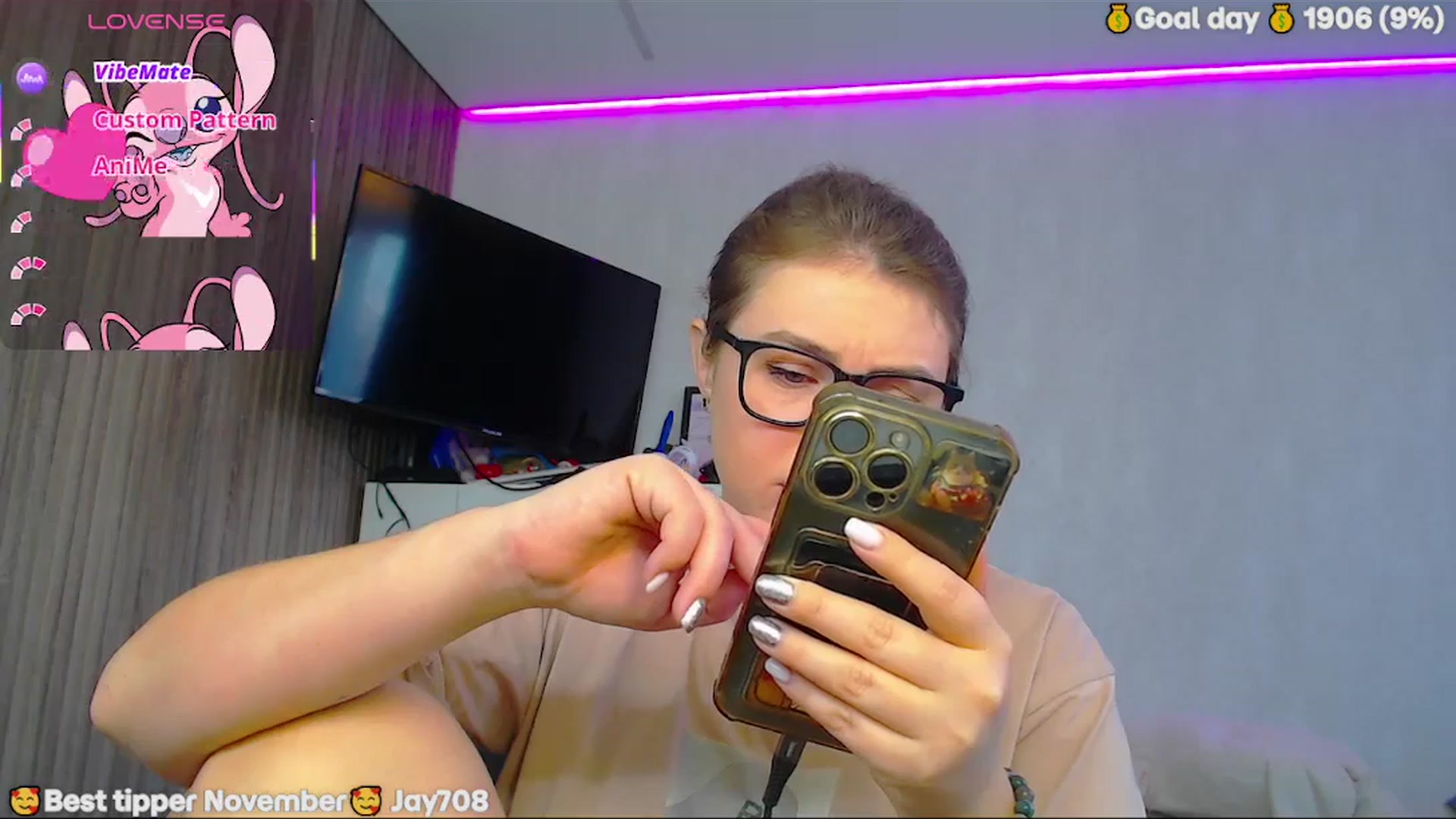 Gallery image thumbnail from SuchCute_'s myfreecams stream on, 11/29/2025, 03:52 image 18 of 20