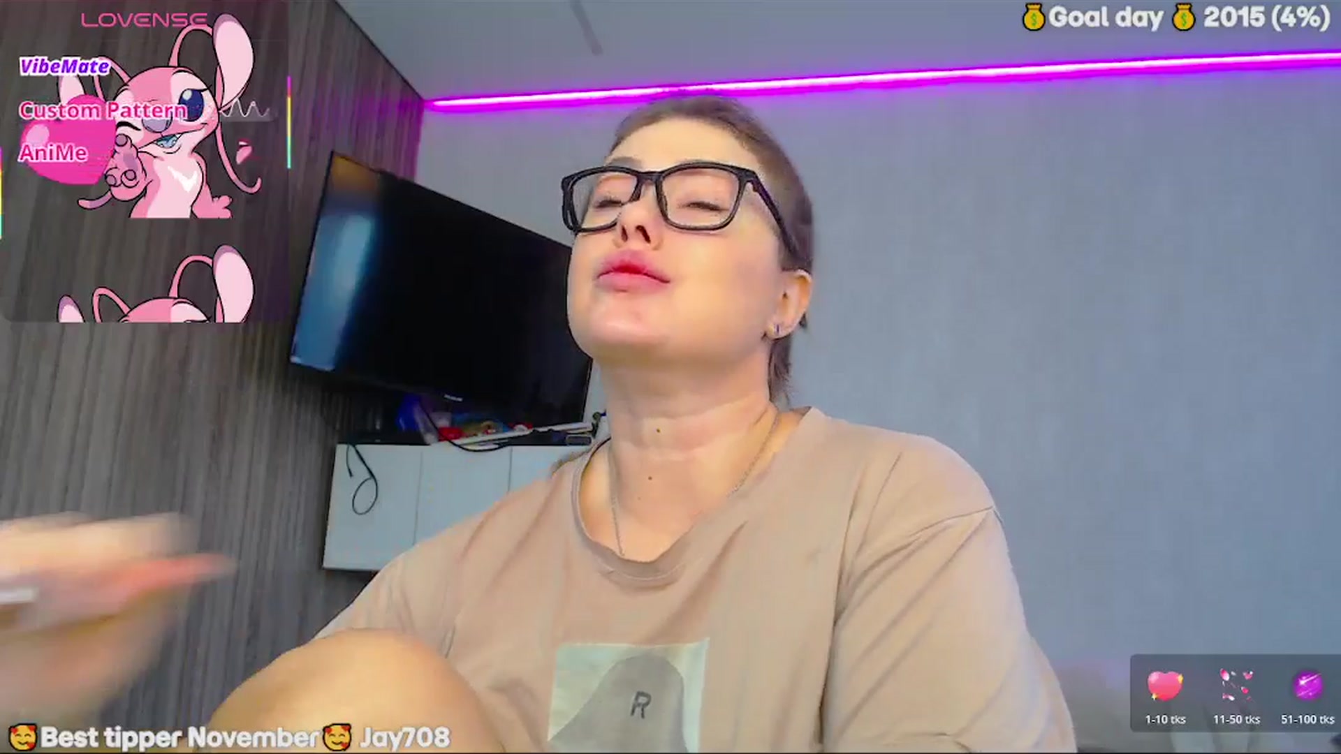 Gallery image thumbnail from SuchCute_'s myfreecams stream on, 11/29/2025, 03:52 image 15 of 20