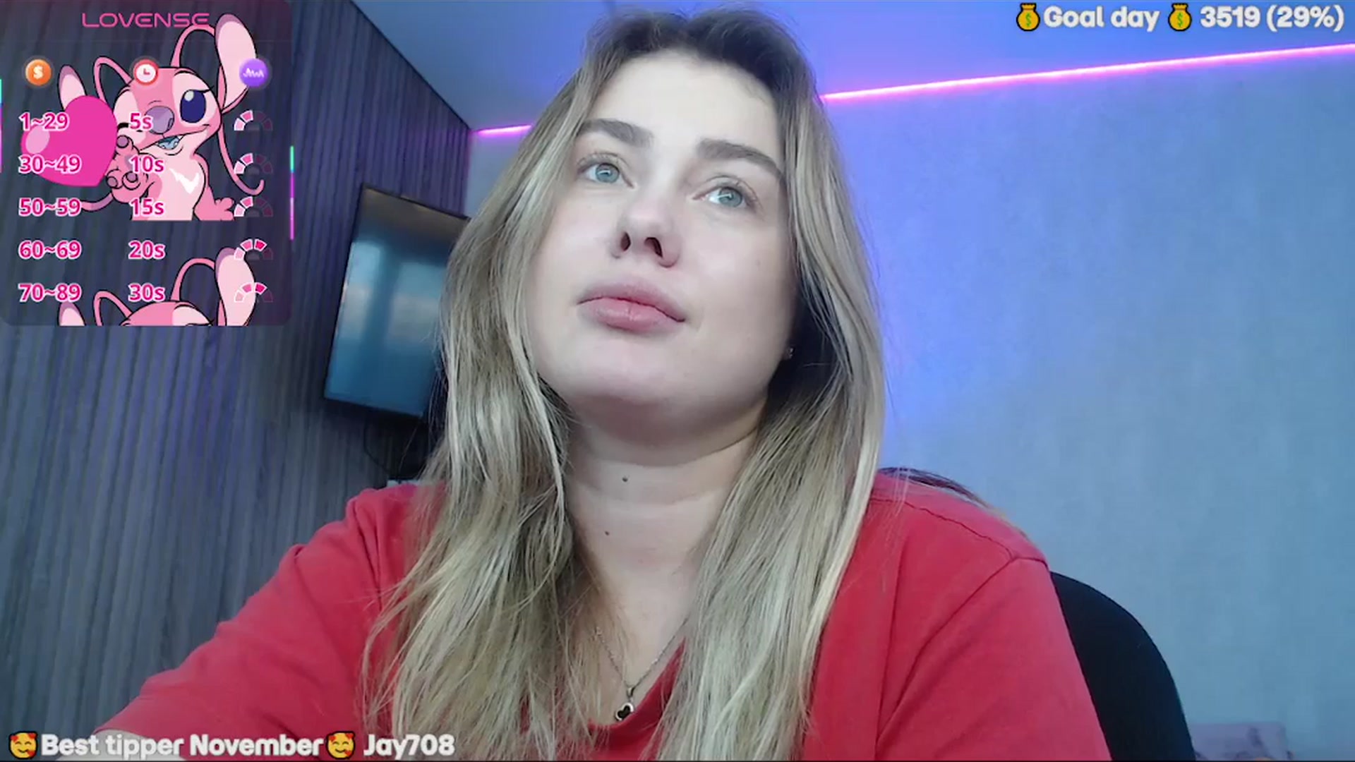 Gallery image thumbnail from SuchCute_'s myfreecams stream on, 12/01/2025, 03:57 image 14 of 20
