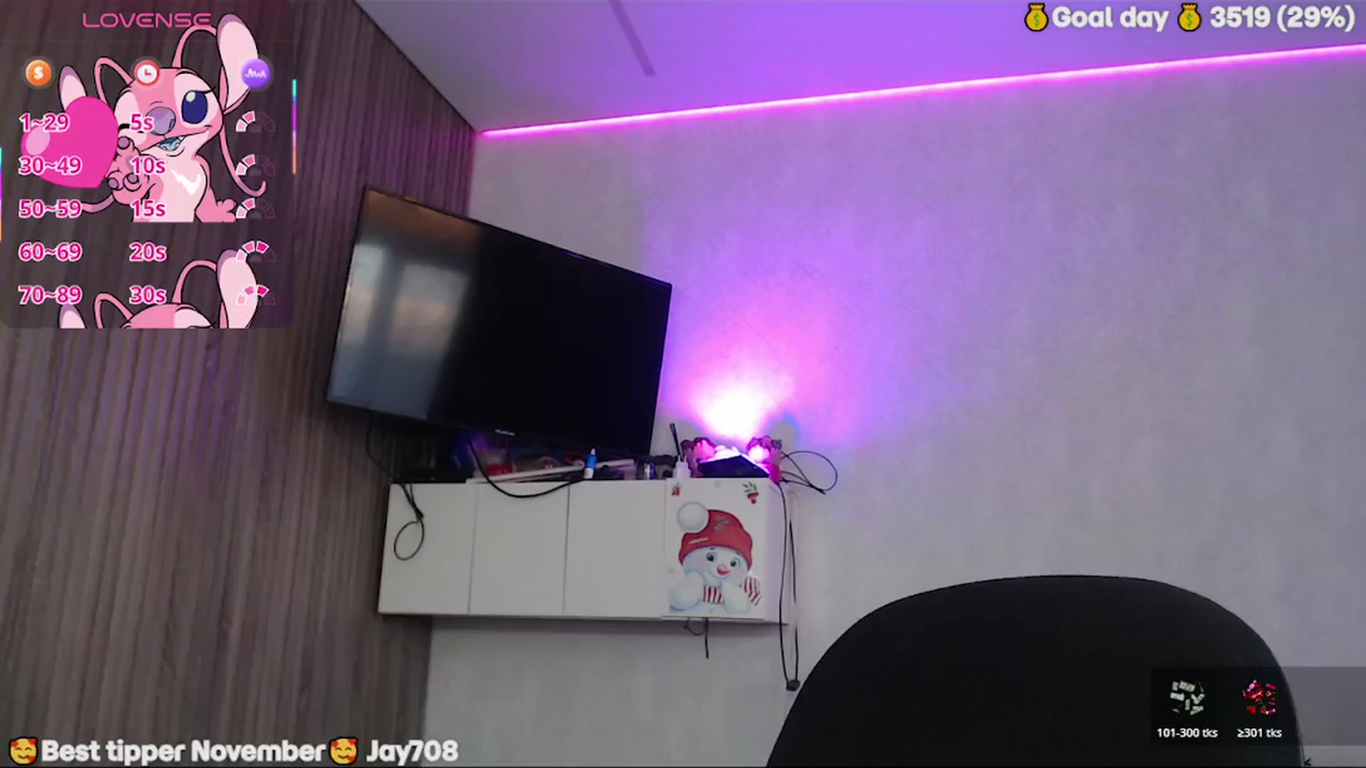 Gallery image thumbnail from SuchCute_'s myfreecams stream on, 12/01/2025, 03:57 image 9 of 20