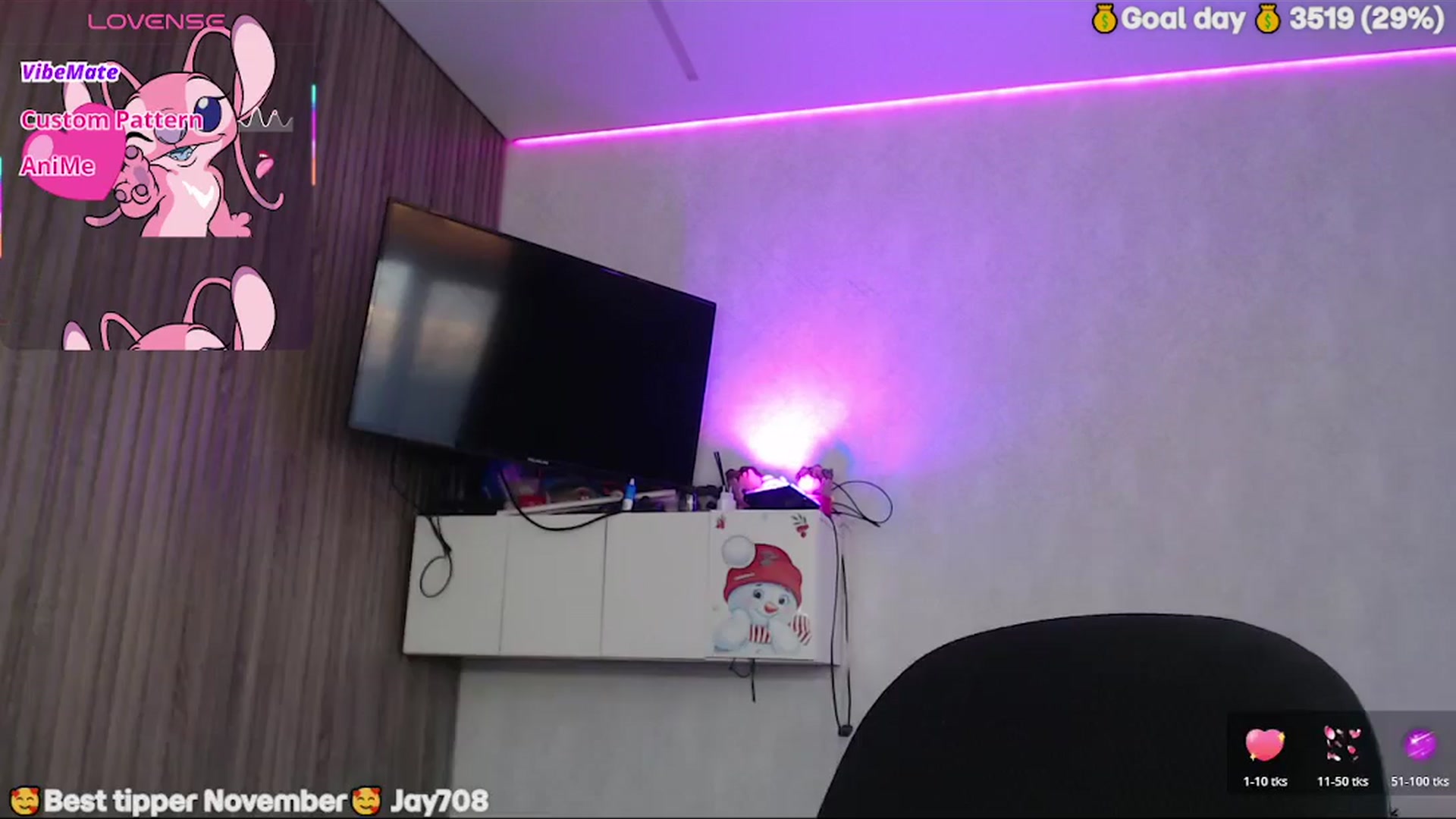 Gallery image thumbnail from SuchCute_'s myfreecams stream on, 12/01/2025, 03:57 image 5 of 20