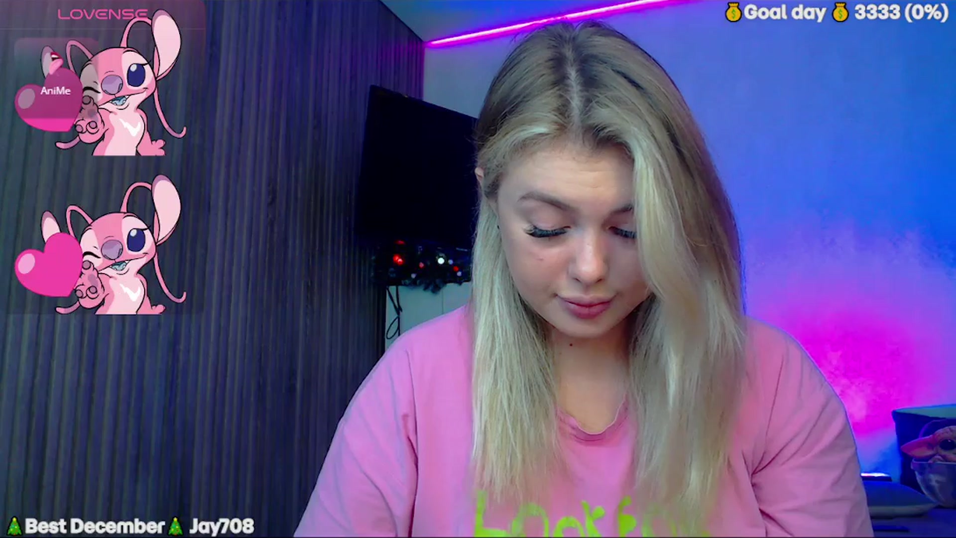 Gallery image thumbnail from SuchCute_'s myfreecams stream on, 12/07/2025, 03:07 image 15 of 20