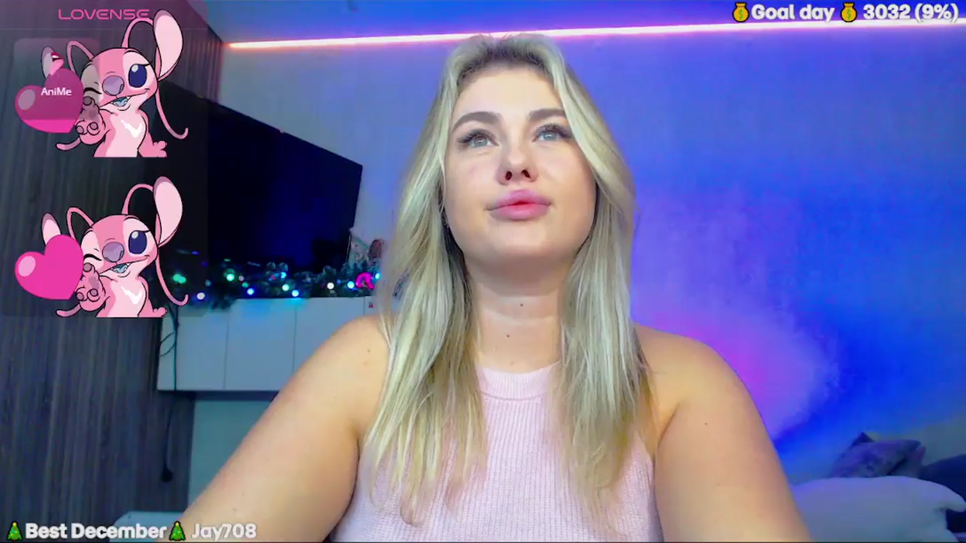 Gallery image thumbnail from SuchCute_'s myfreecams stream on, 12/09/2025, 03:10 image 13 of 20