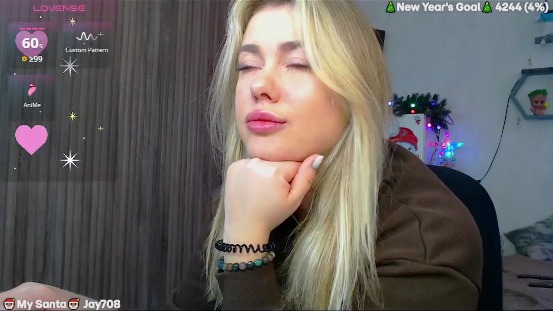 Gallery image thumbnail from SuchCute_'s myfreecams stream on, 12/17/2025, 03:27 image 18 of 20