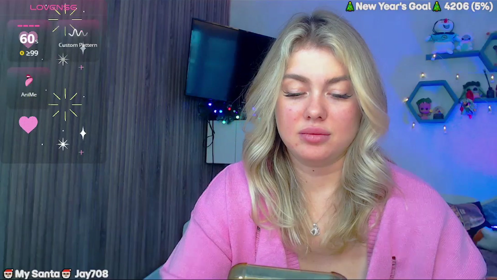 Gallery image thumbnail from SuchCute_'s myfreecams stream on, 12/18/2025, 03:57 image 17 of 20