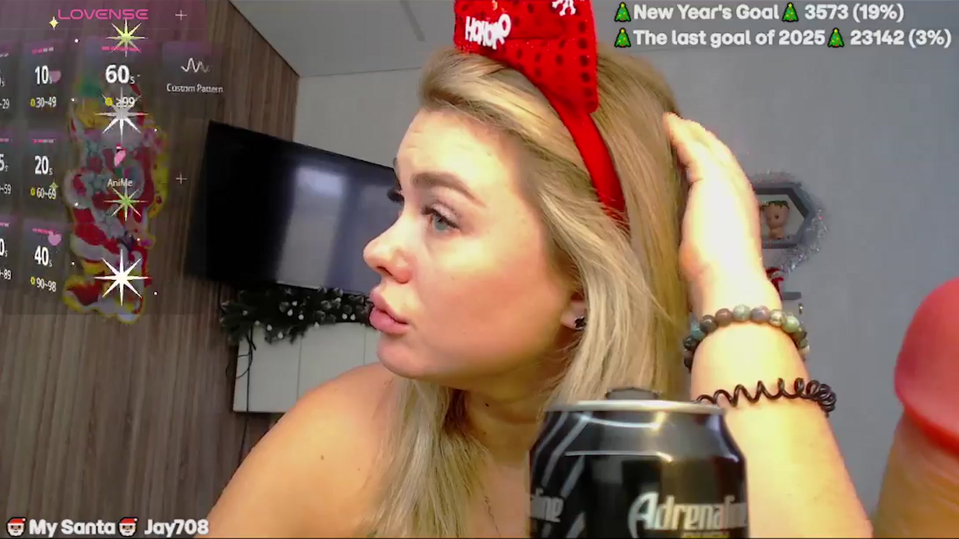 Gallery image thumbnail from SuchCute_'s myfreecams stream on, 12/26/2025, 06:08 image 19 of 20