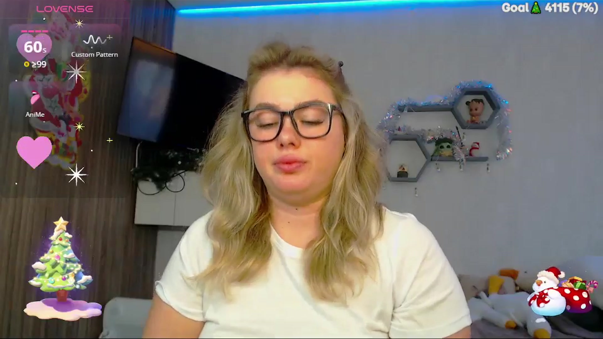 Gallery image thumbnail from SuchCute_'s myfreecams stream on, 01/03/2026, 06:02 image 6 of 20