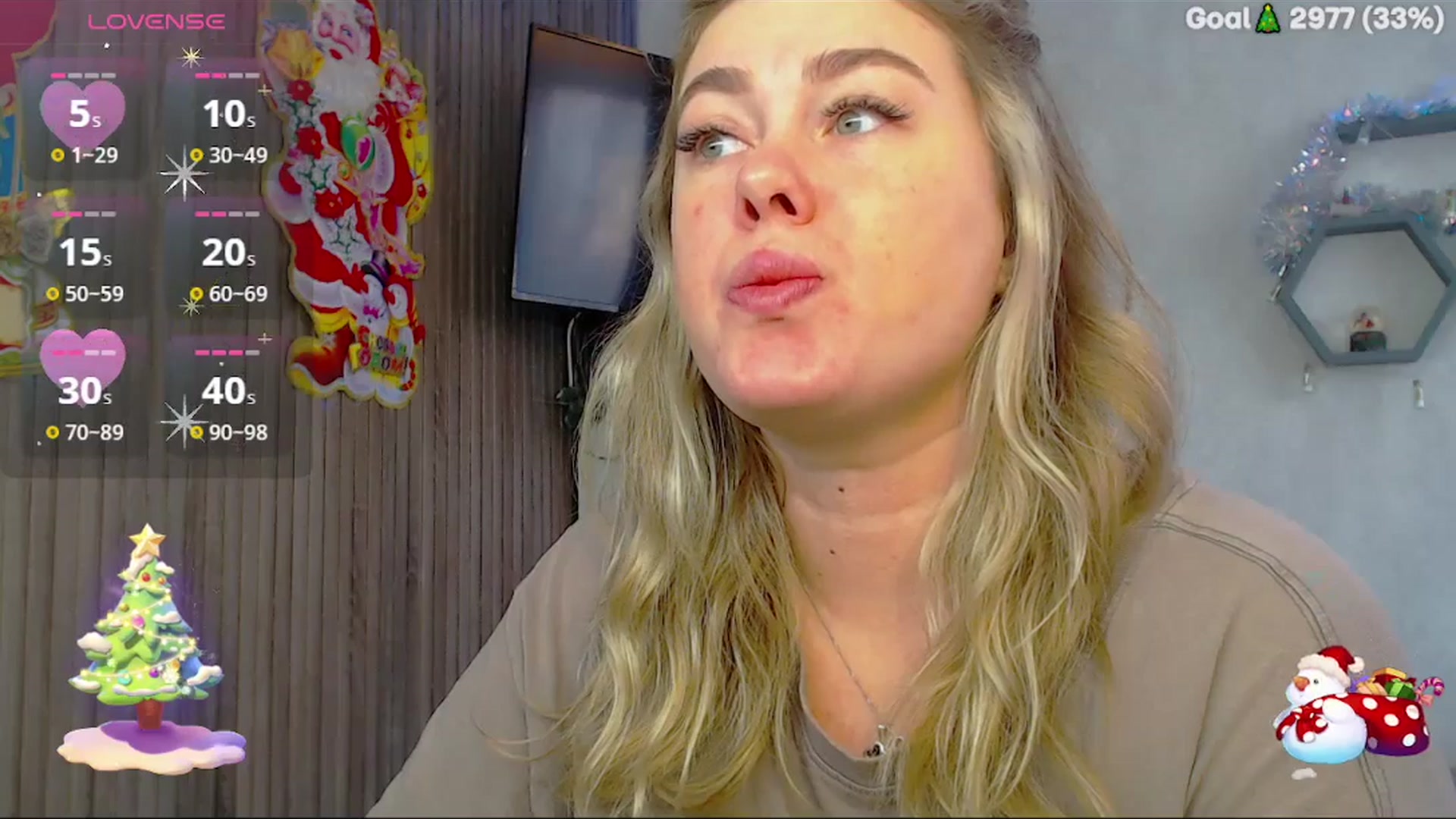 Gallery image thumbnail from SuchCute_'s myfreecams stream on, 01/03/2026, 06:02 image 15 of 20