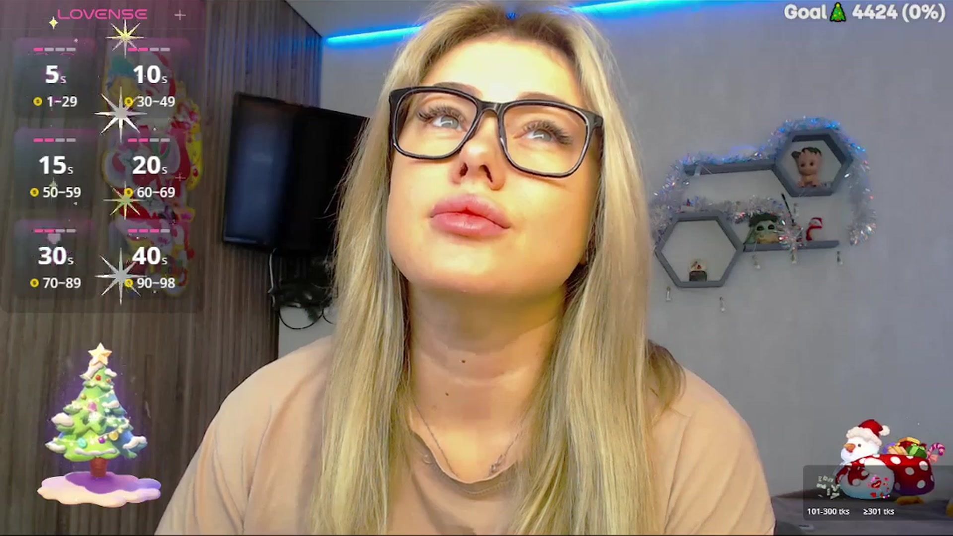 Gallery image thumbnail from SuchCute_'s myfreecams stream on, 01/04/2026, 05:40 image 3 of 20