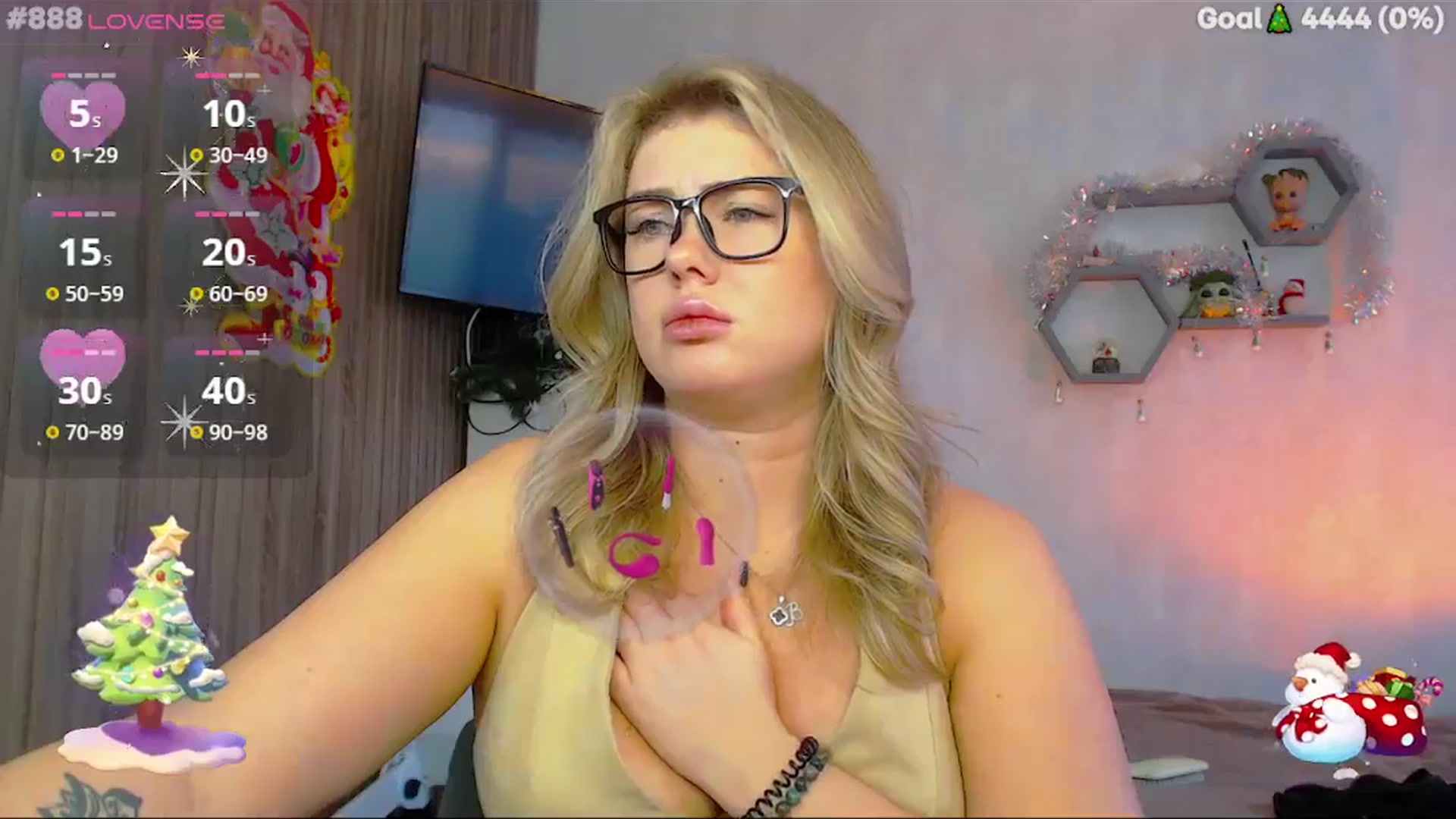 Gallery image thumbnail from SuchCute_'s myfreecams stream on, 01/08/2026, 05:21 image 3 of 20