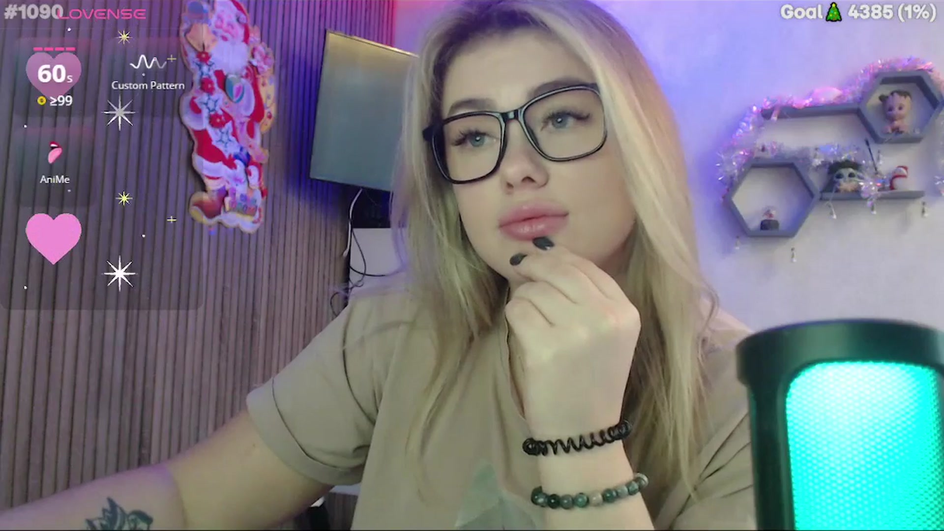 Gallery image thumbnail from SuchCute_'s myfreecams stream on, 01/10/2026, 04:01 image 12 of 20