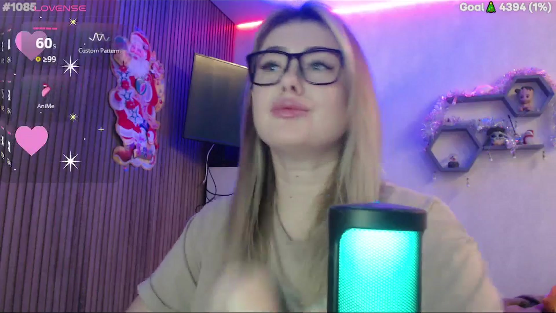 Gallery image thumbnail from SuchCute_'s myfreecams stream on, 01/10/2026, 04:01 image 3 of 20