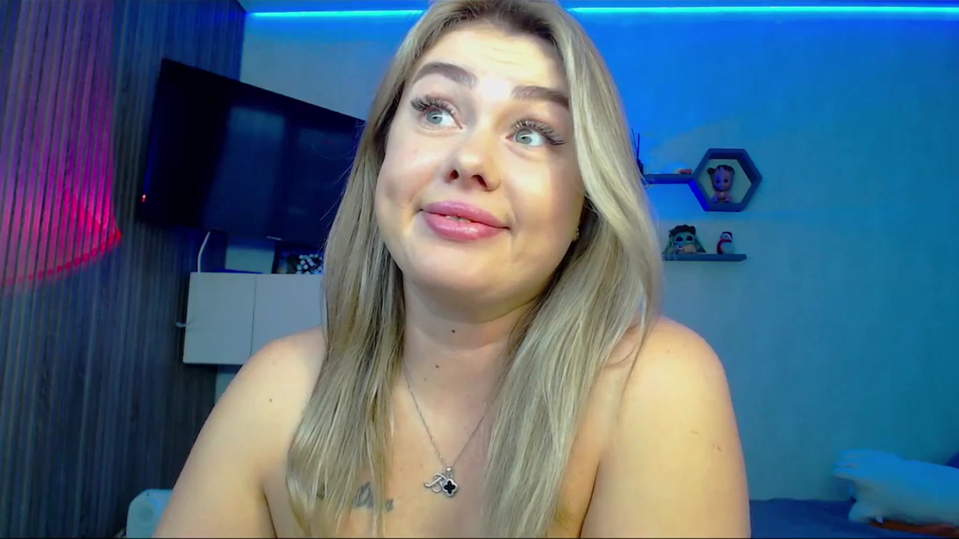 Gallery image thumbnail from SuchCute_'s myfreecams stream on, 01/15/2026, 03:07 image 15 of 20