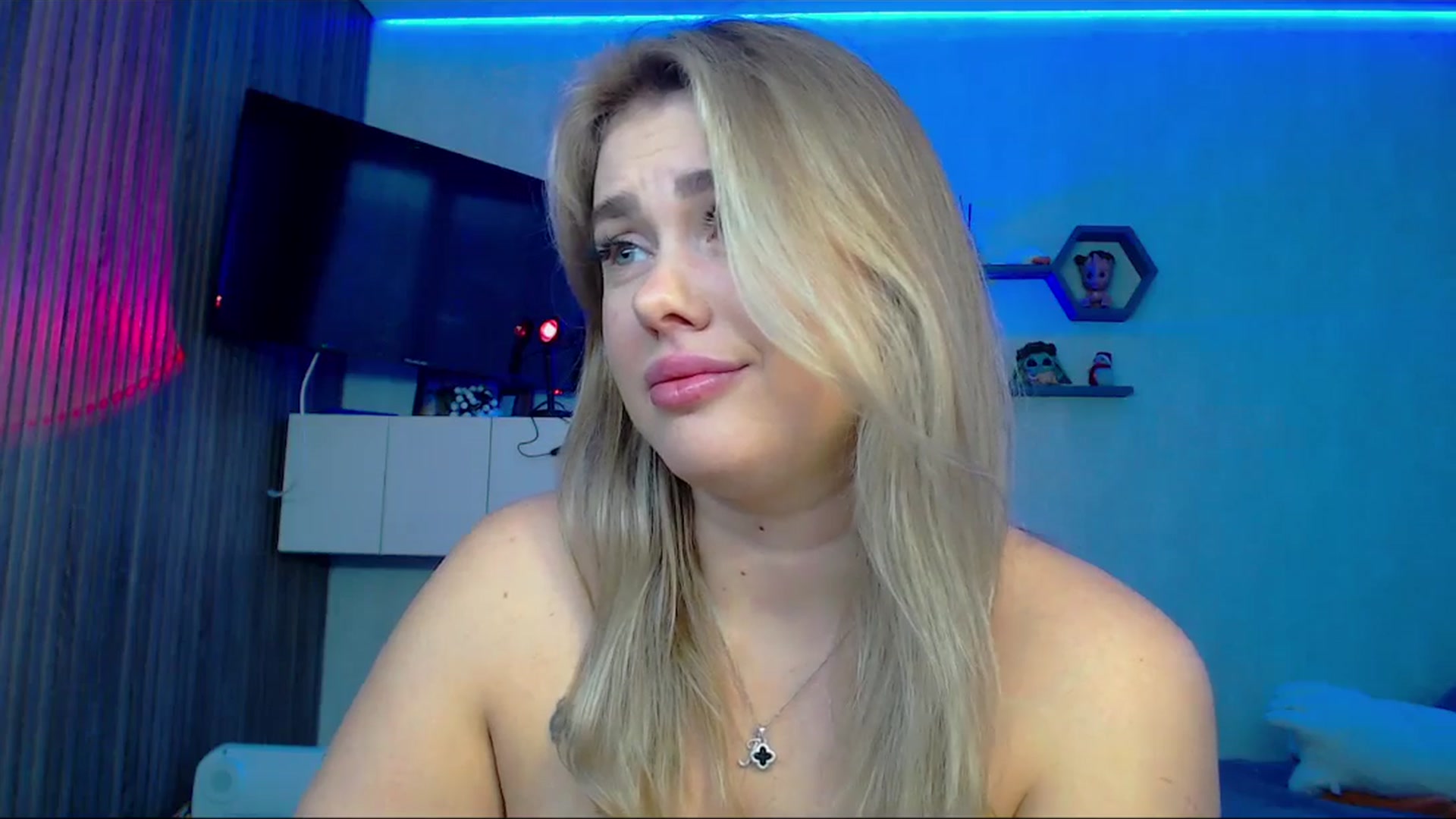 Gallery image thumbnail from SuchCute_'s myfreecams stream on, 01/15/2026, 03:07 image 16 of 20