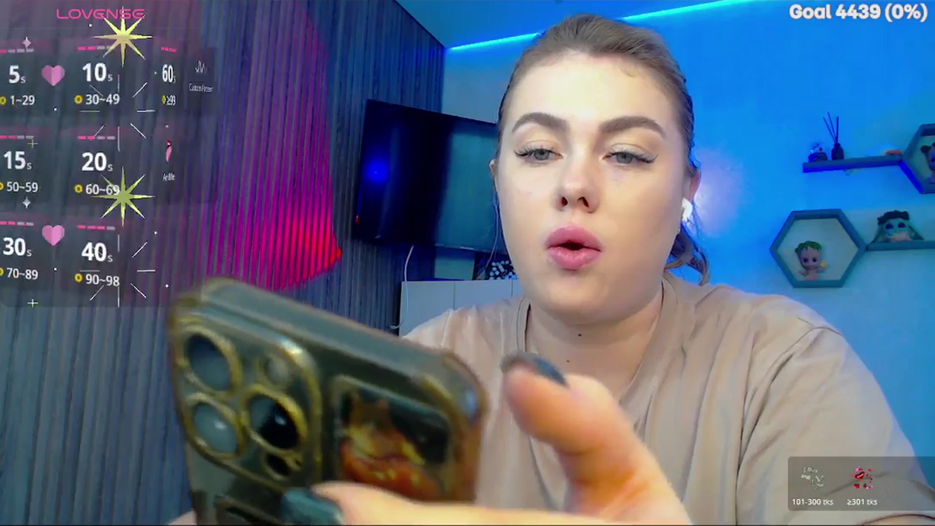 Gallery image thumbnail from SuchCute_'s myfreecams stream on, 01/16/2026, 04:00 image 7 of 20