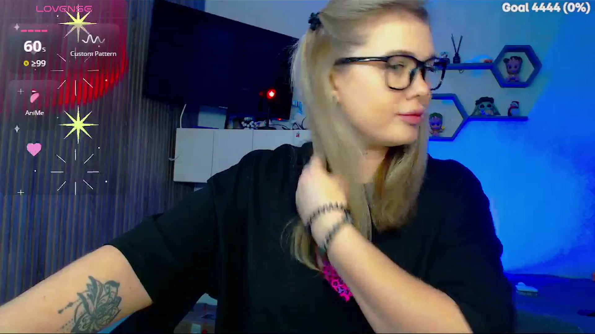 Gallery image thumbnail from SuchCute_'s myfreecams stream on, 01/22/2026, 03:09 image 6 of 20