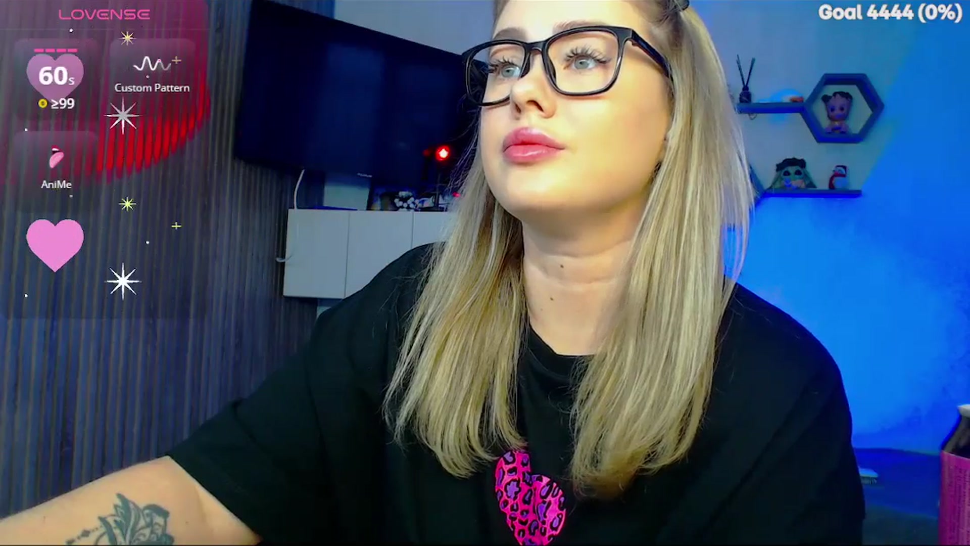 Gallery image thumbnail from SuchCute_'s myfreecams stream on, 01/22/2026, 03:09 image 14 of 20