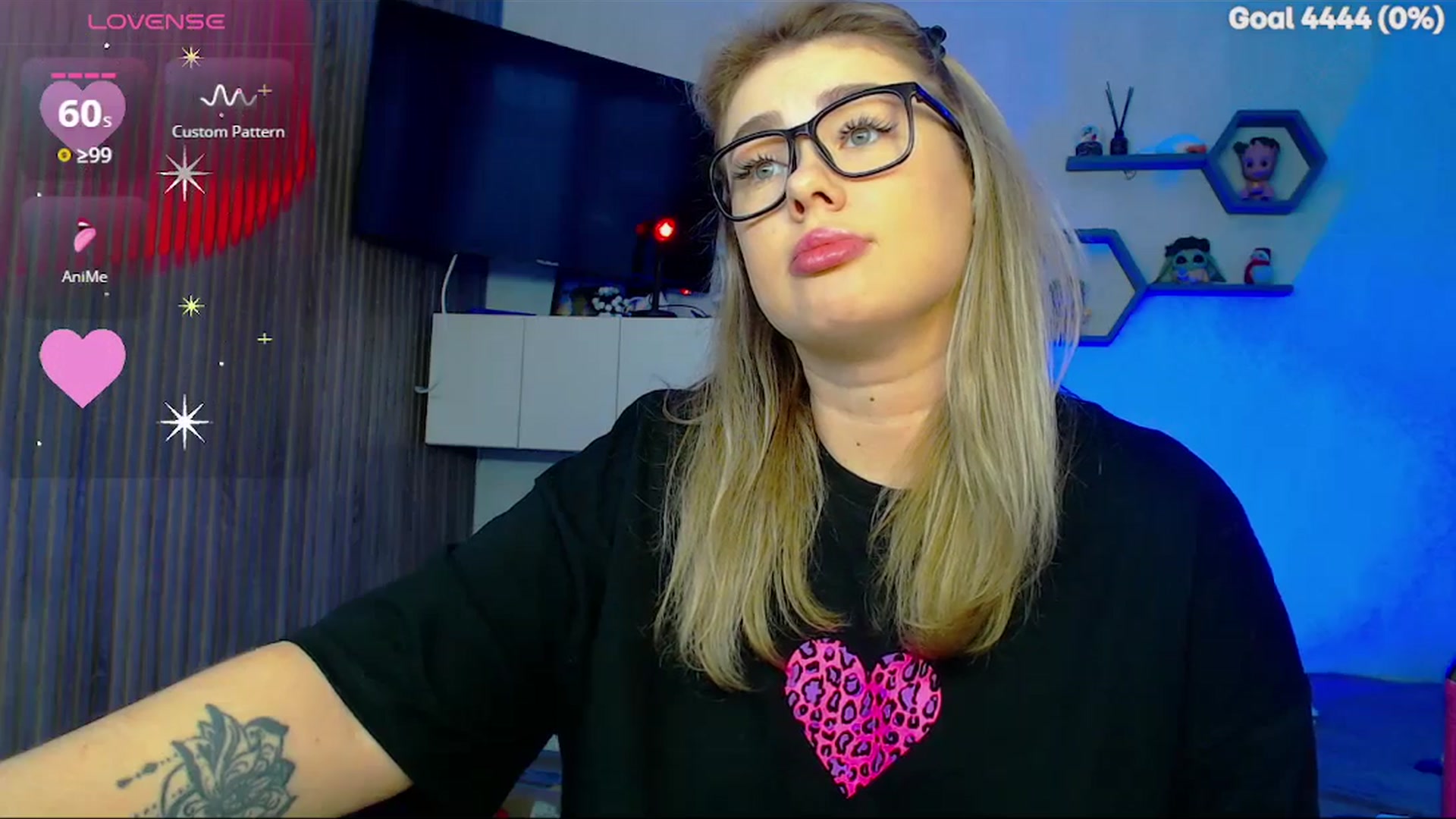 Gallery image thumbnail from SuchCute_'s myfreecams stream on, 01/22/2026, 03:09 image 17 of 20