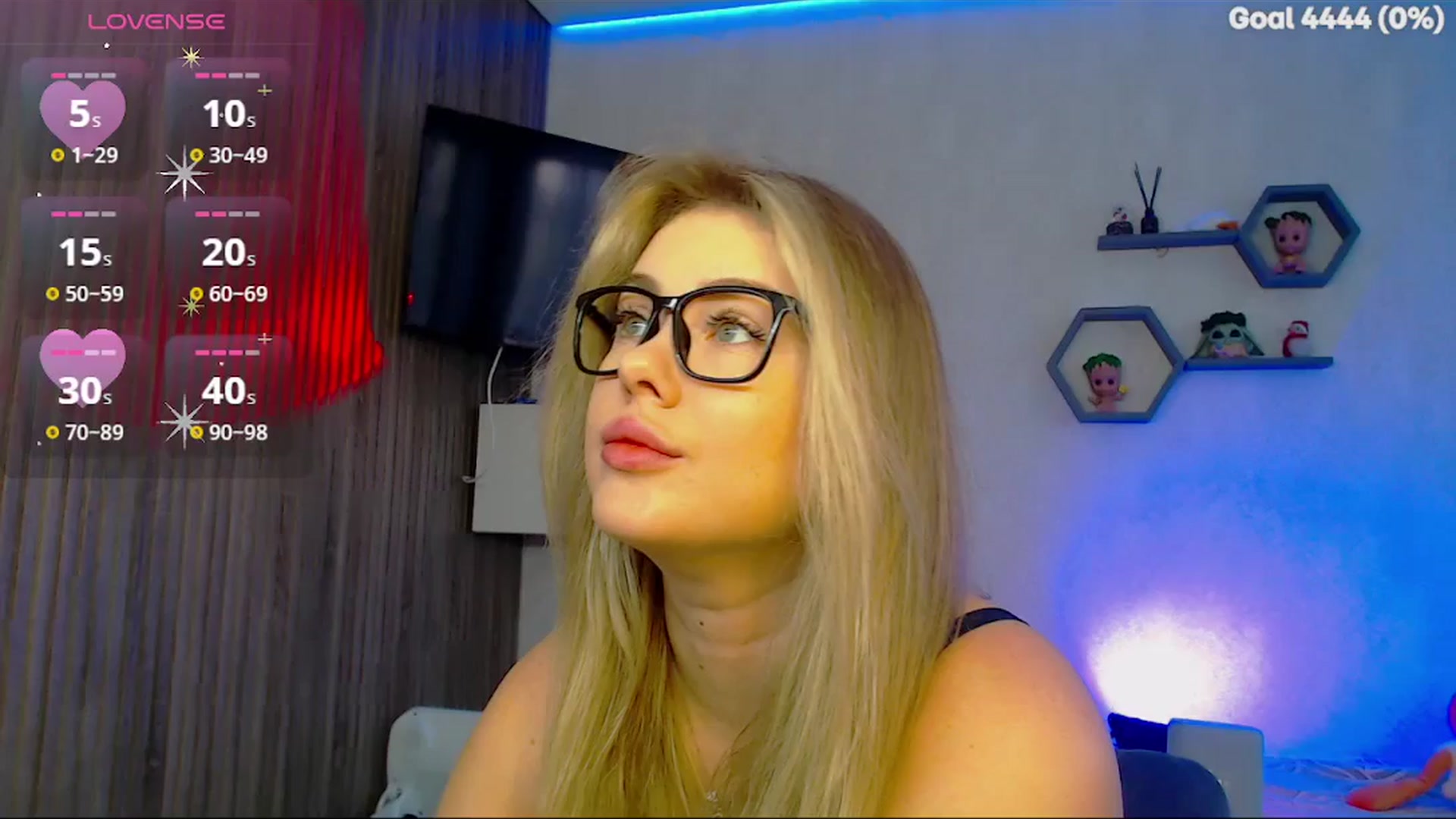 Gallery image thumbnail from SuchCute_'s myfreecams stream on, 01/25/2026, 04:10 image 1 of 20
