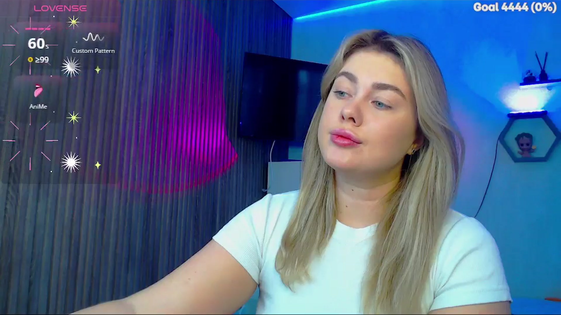 Gallery image thumbnail from SuchCute_'s myfreecams stream on, 01/27/2026, 03:11 image 15 of 20