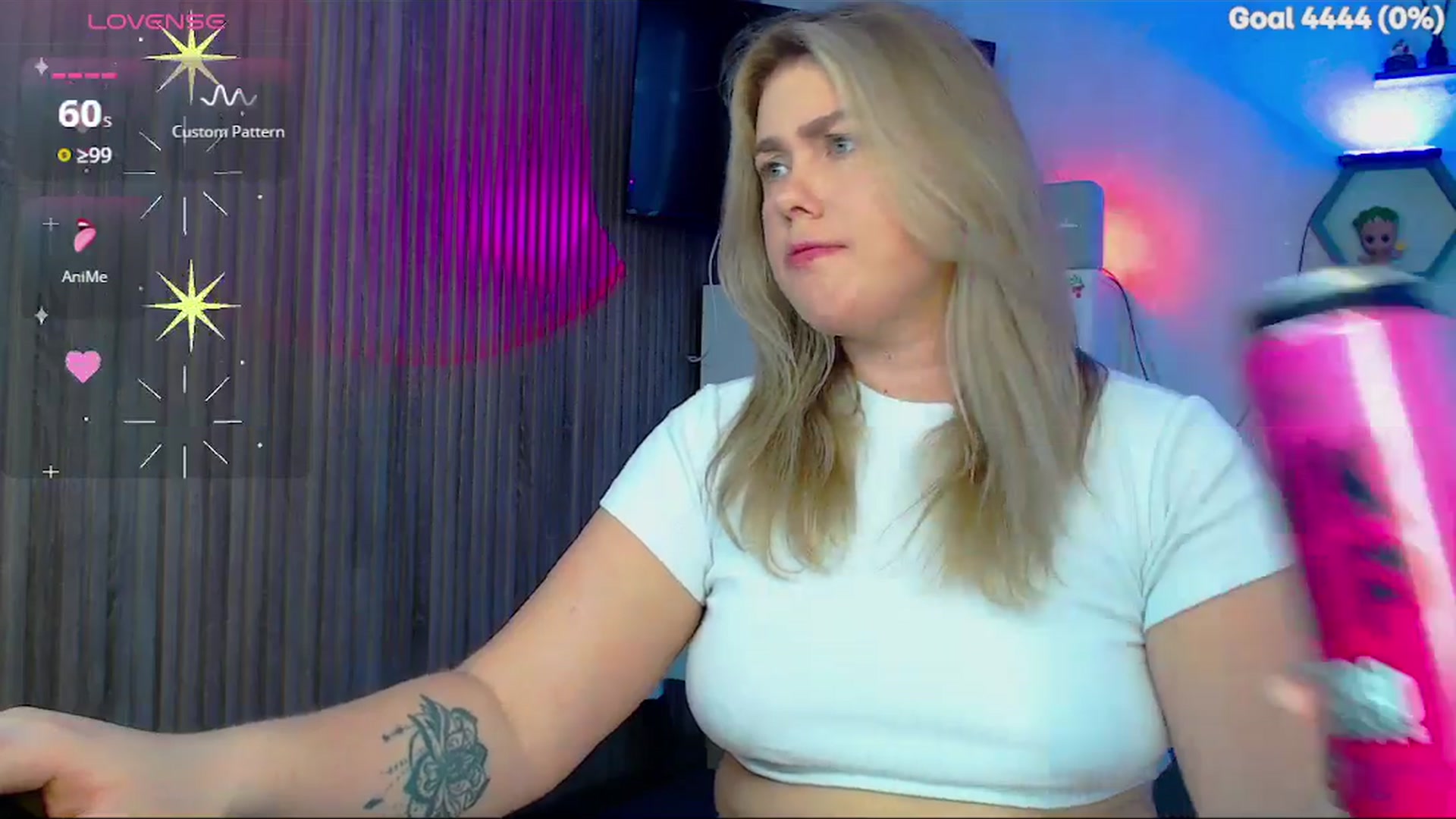 Gallery image thumbnail from SuchCute_'s myfreecams stream on, 01/27/2026, 03:46 image 2 of 20