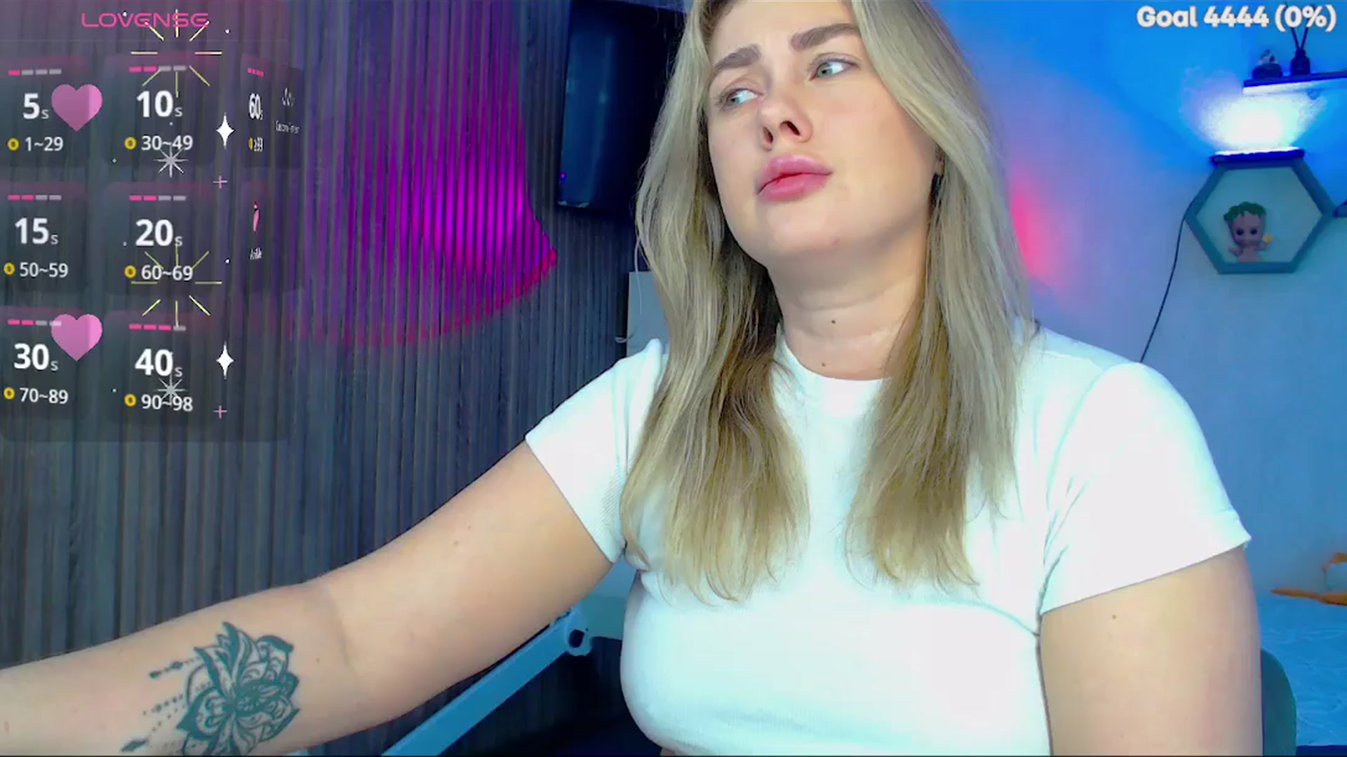 Gallery image thumbnail from SuchCute_'s myfreecams stream on, 01/27/2026, 03:46 image 12 of 20