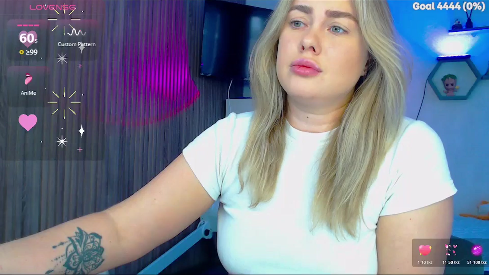 Gallery image thumbnail from SuchCute_'s myfreecams stream on, 01/27/2026, 03:46 image 15 of 20