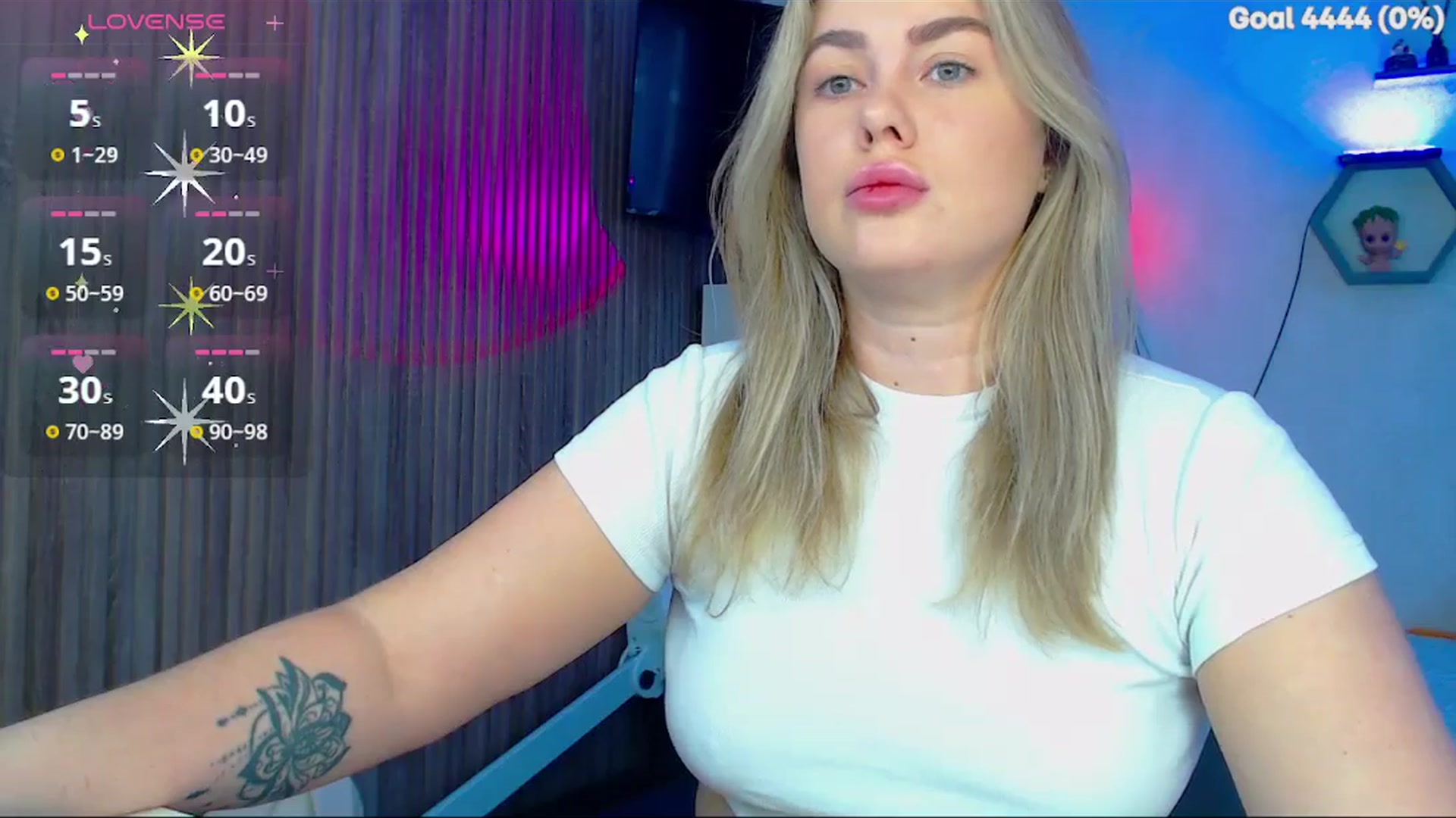 Gallery image thumbnail from SuchCute_'s myfreecams stream on, 01/27/2026, 03:46 image 5 of 20