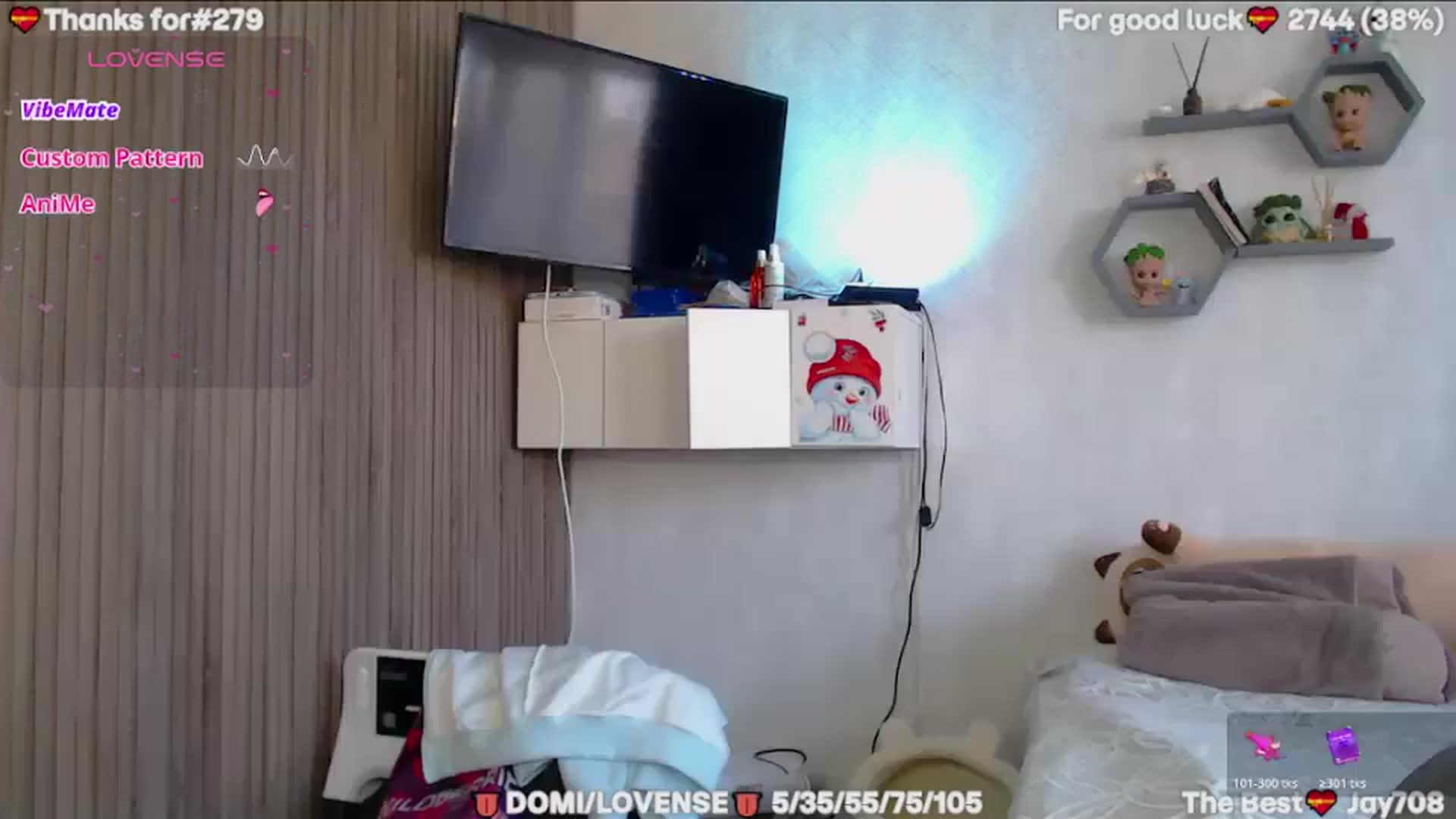 Gallery image thumbnail from SuchCute_'s myfreecams stream on, 04/18/2026, 02:24 image 17 of 20