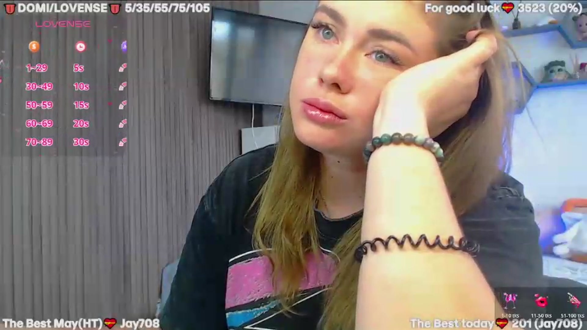 Gallery image thumbnail from SuchCute_'s myfreecams stream on, 05/08/2026, 02:29 image 15 of 20