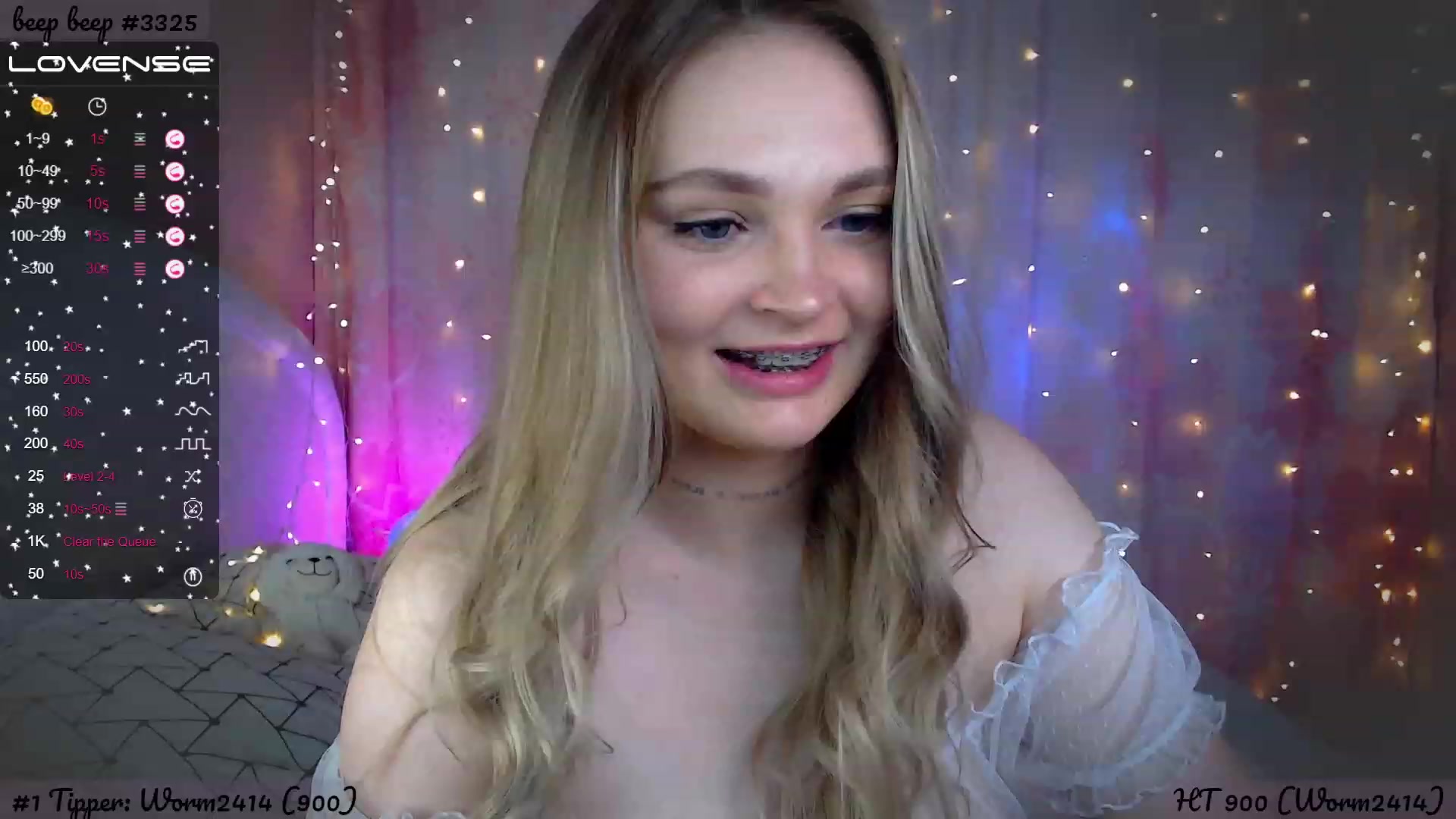 Gallery image thumbnail from Suck_Doll's myfreecams stream on, 05/15/2023, 03:05 image 5 of 20