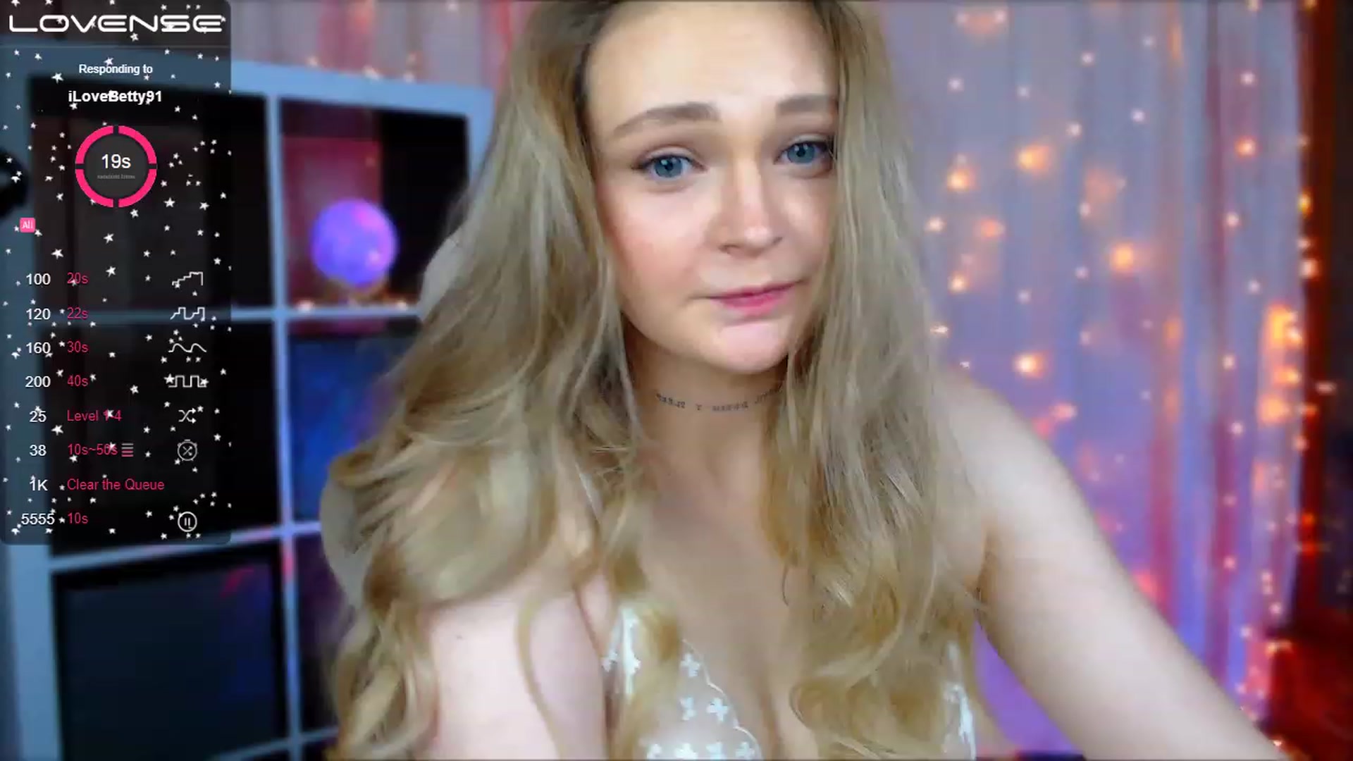 Gallery image thumbnail from Suck_Doll's myfreecams stream on, 06/10/2023, 03:18 image 10 of 20