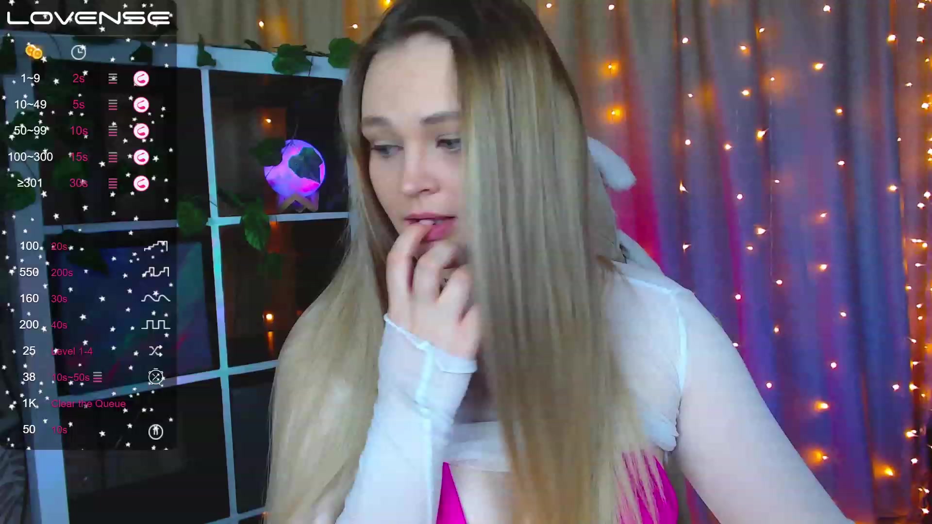 Gallery image thumbnail from Suck_Doll's myfreecams stream on, 06/23/2023, 02:52 image 16 of 20