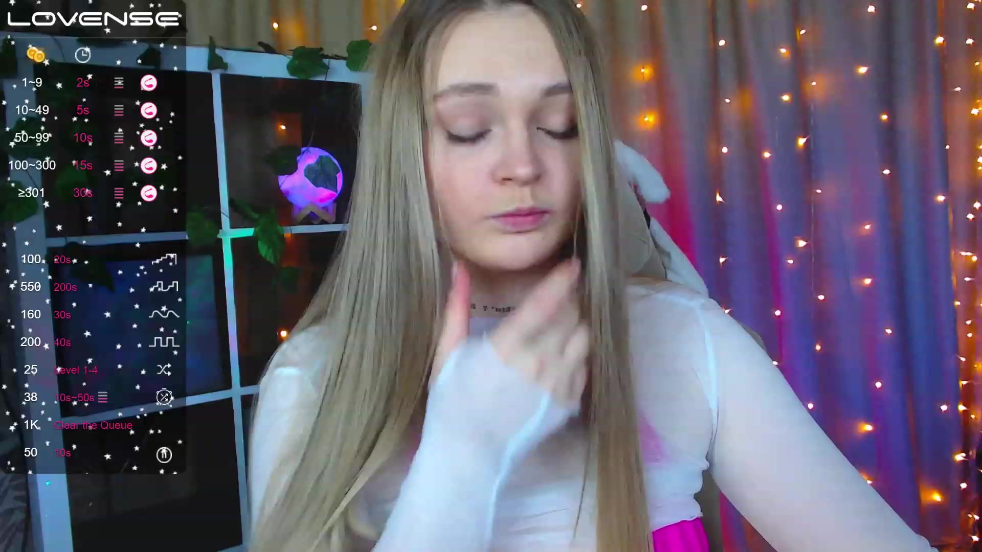 Gallery image thumbnail from Suck_Doll's myfreecams stream on, 06/23/2023, 02:52 image 13 of 20