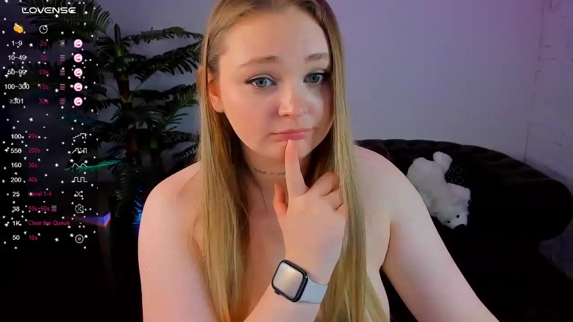 Gallery image thumbnail from Suck_Doll's myfreecams stream on, 11/20/2023, 07:39 image 10 of 20
