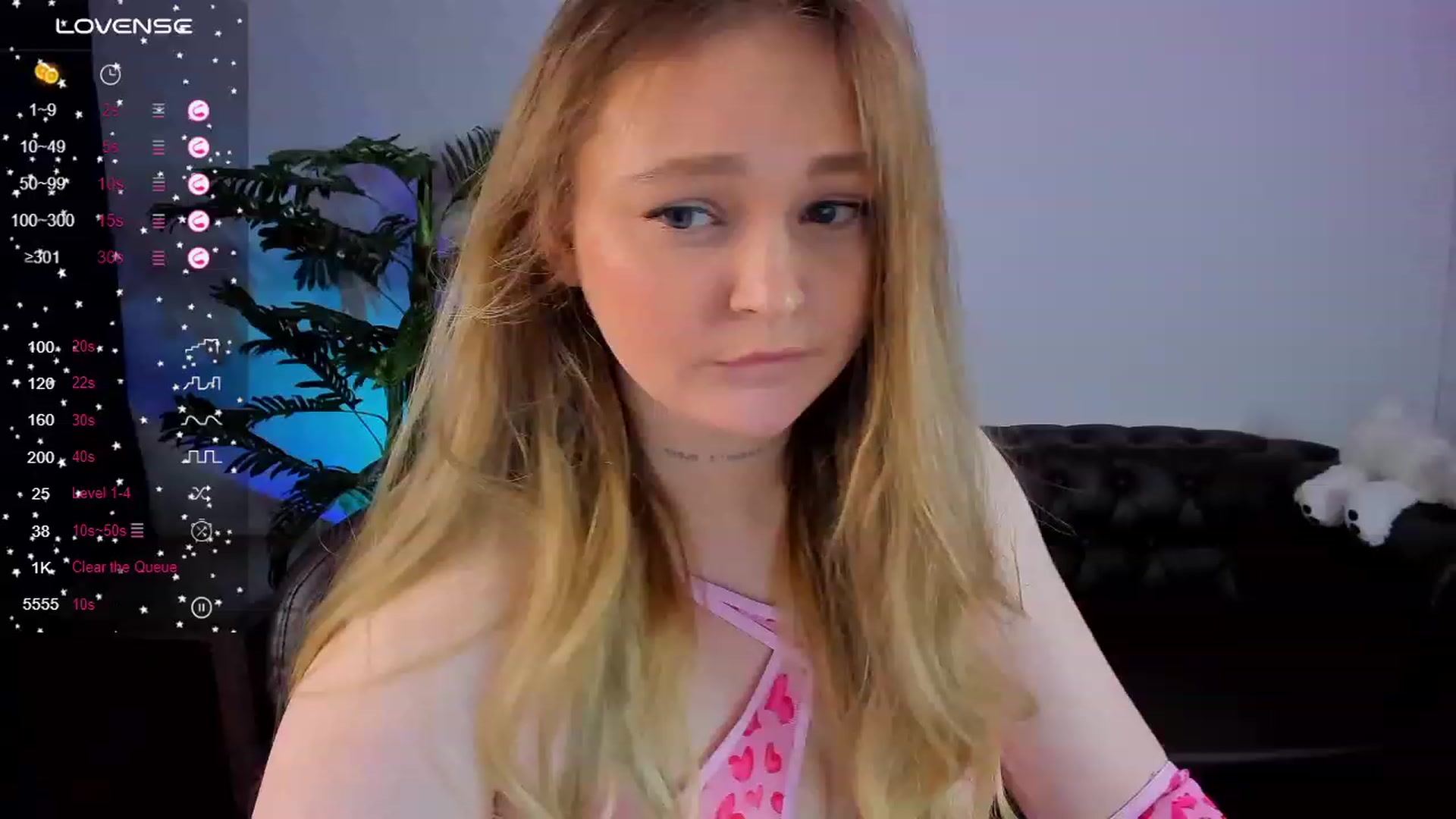 Gallery image thumbnail from Suck_Doll's myfreecams stream on, 02/05/2024, 03:23 image 12 of 20