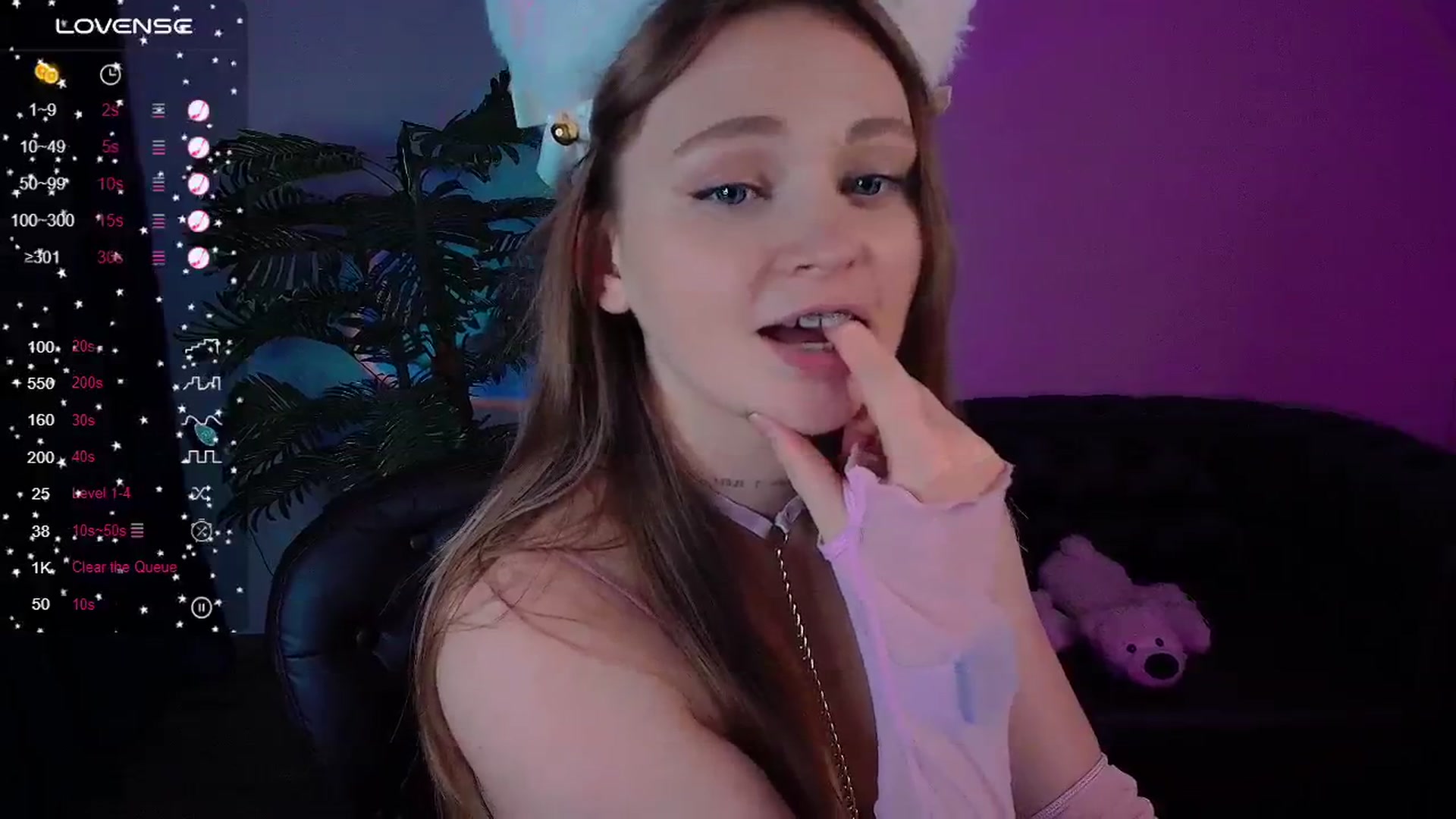 Gallery image thumbnail from Suck_Doll's myfreecams stream on, 08/25/2024, 13:22 image 2 of 20